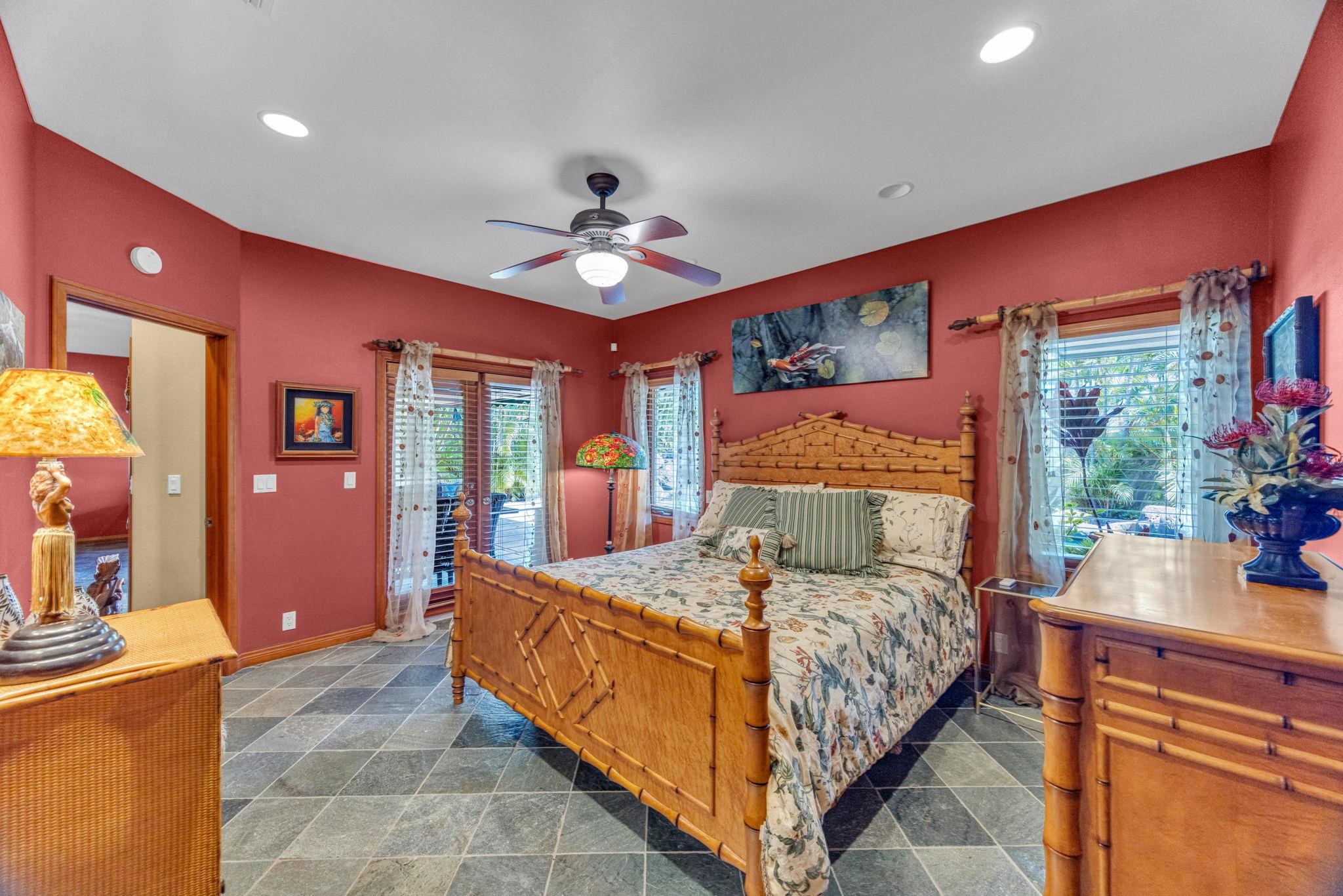 62  Ponana St , Kihei home - photo 35 of 50