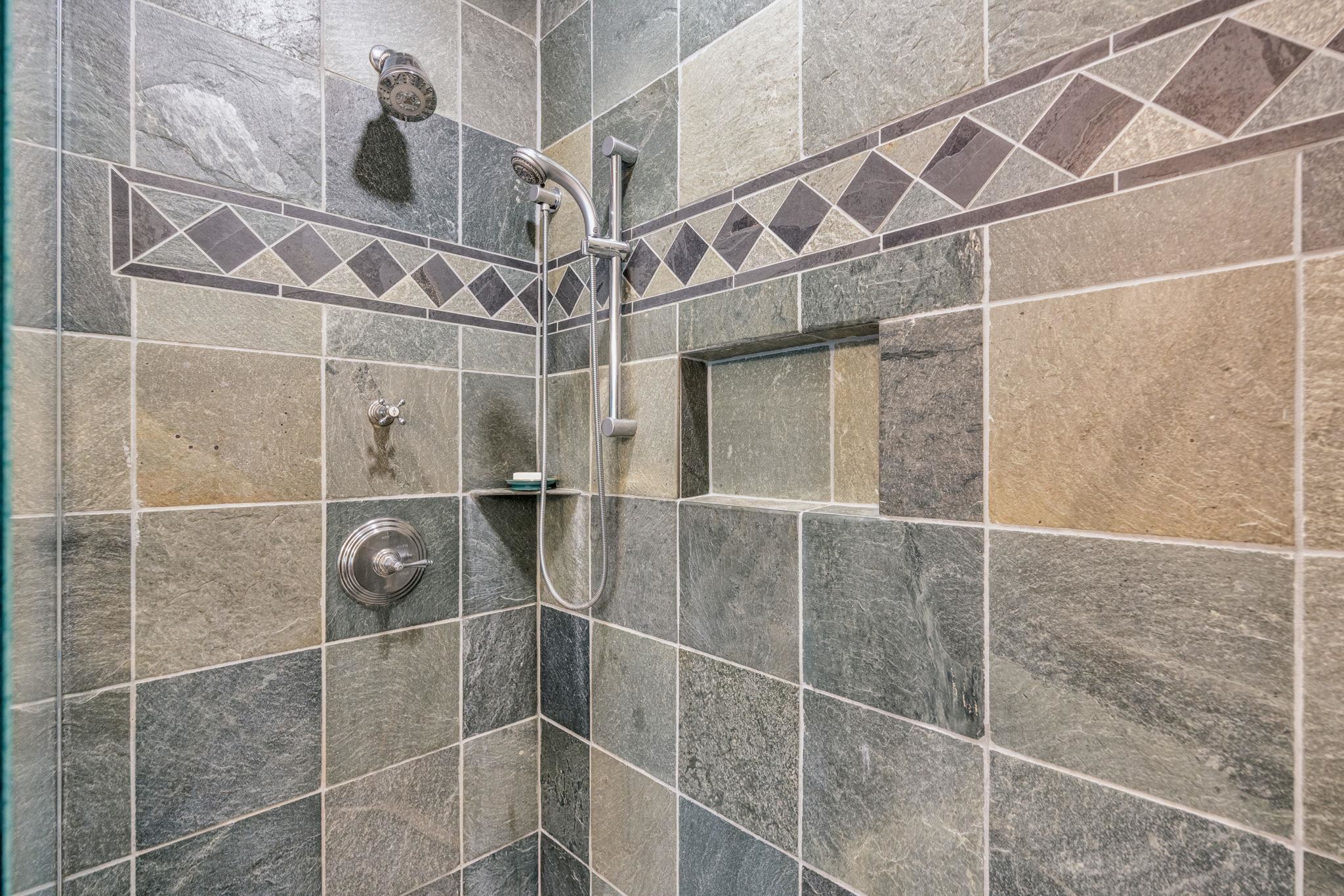 62  Ponana St , Kihei home - photo 40 of 50