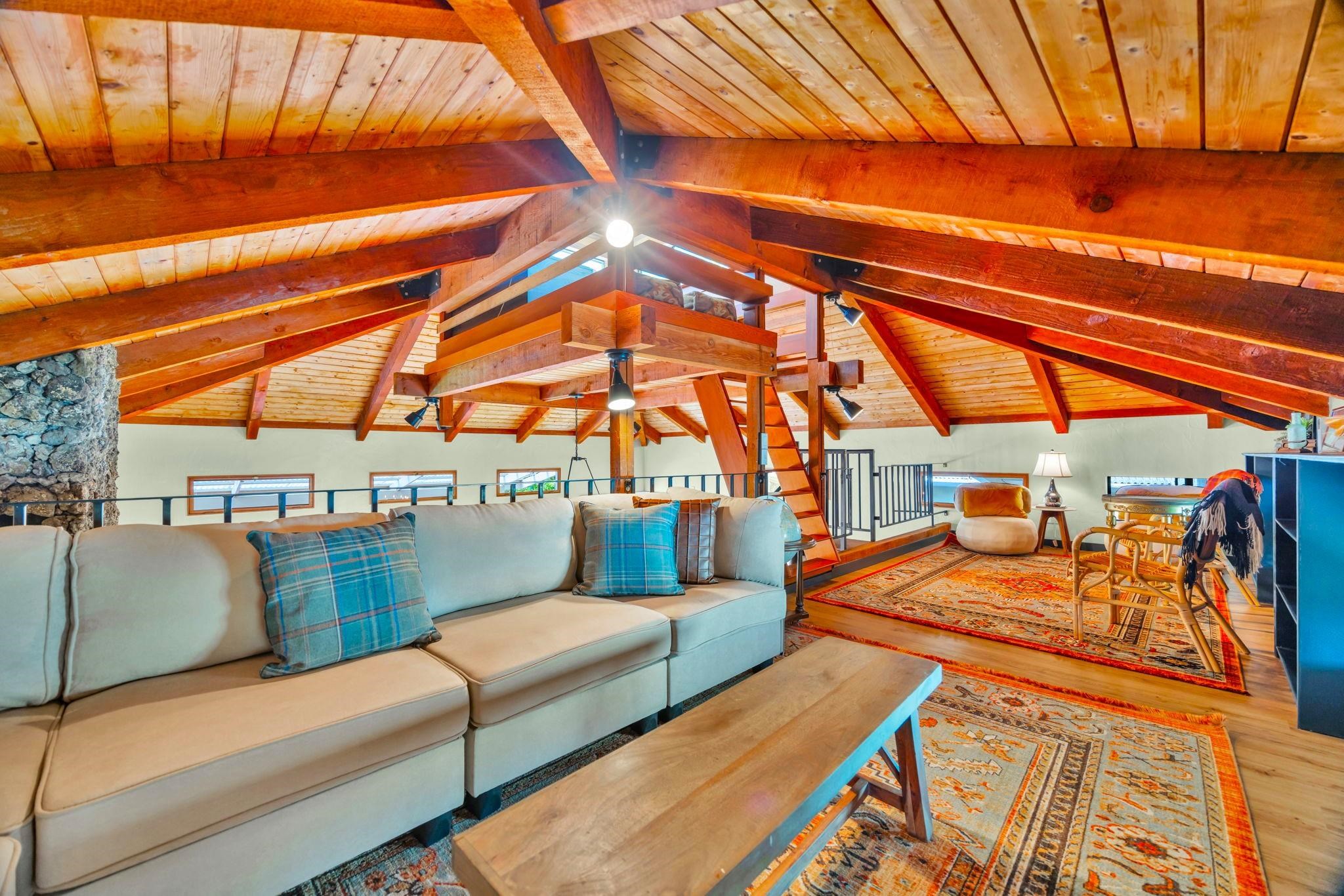 620  Awalau Rd , Haiku home - photo 33 of 50