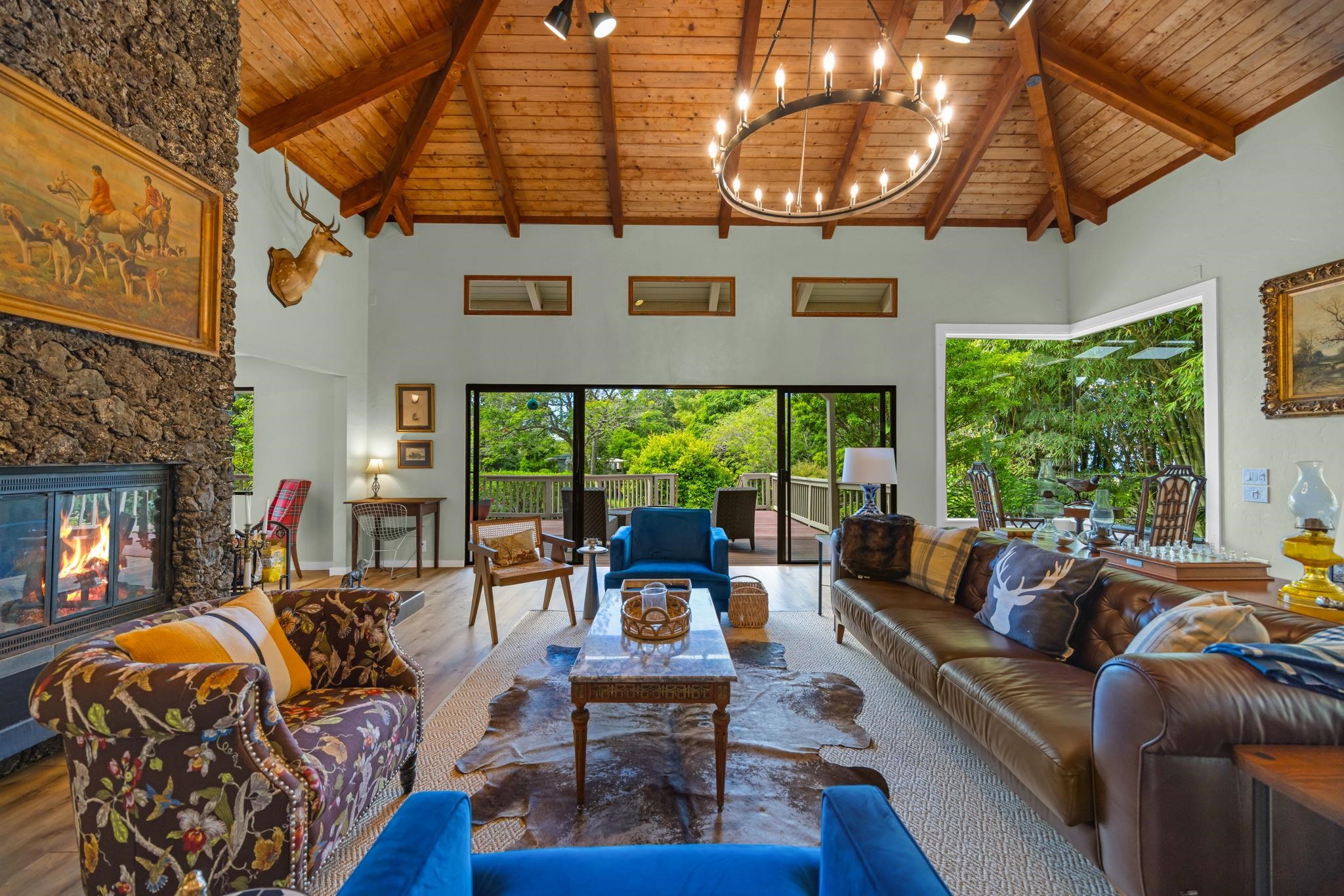 620  Awalau Rd , Haiku home - photo 6 of 50