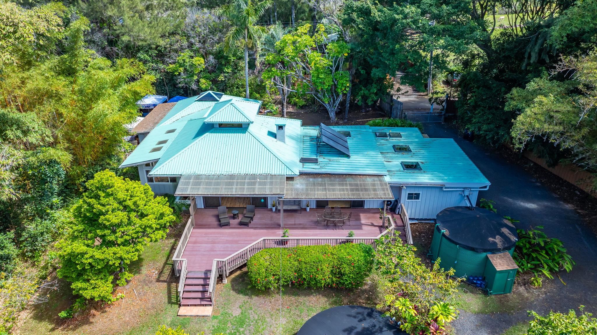 620  Awalau Rd , Haiku home - photo 2 of 50