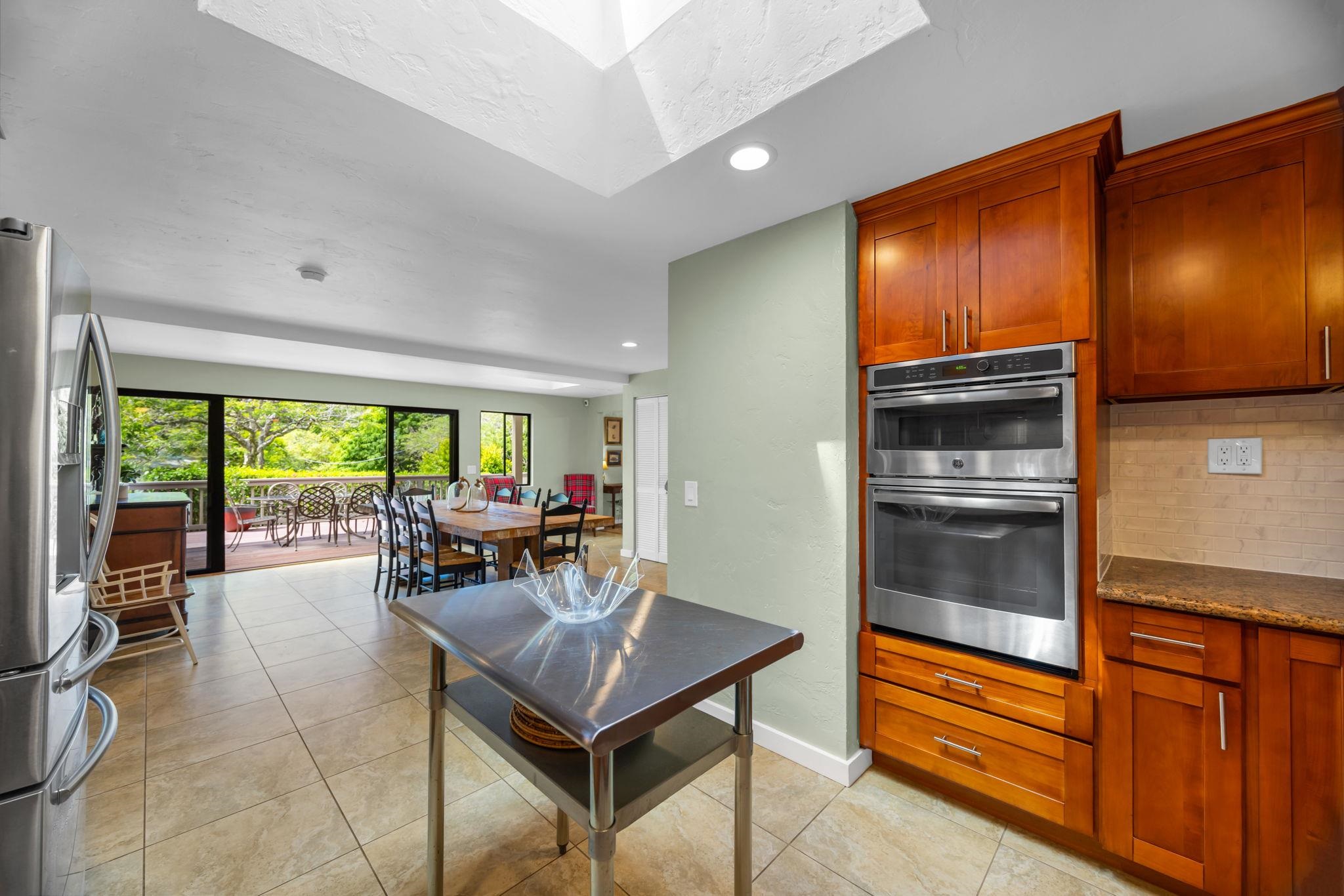 620  Awalau Rd , Haiku home - photo 11 of 50
