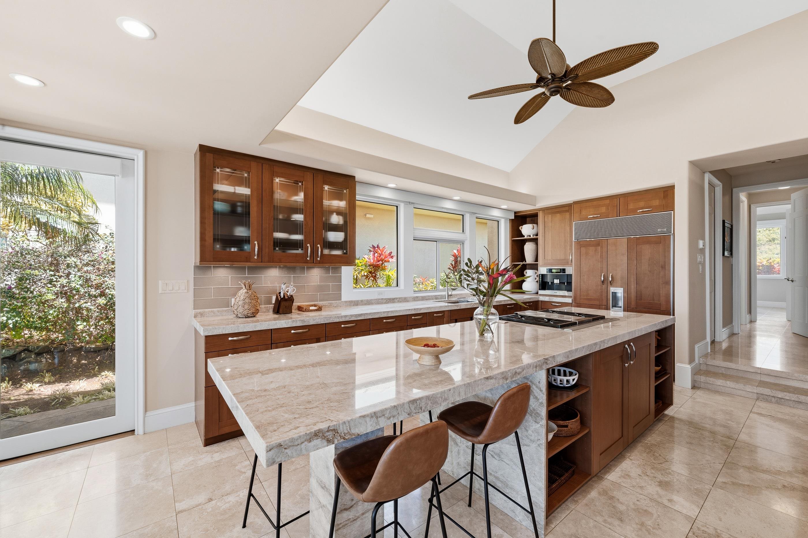 620  Silversword Dr Kapalua, Kapalua home - photo 17 of 49