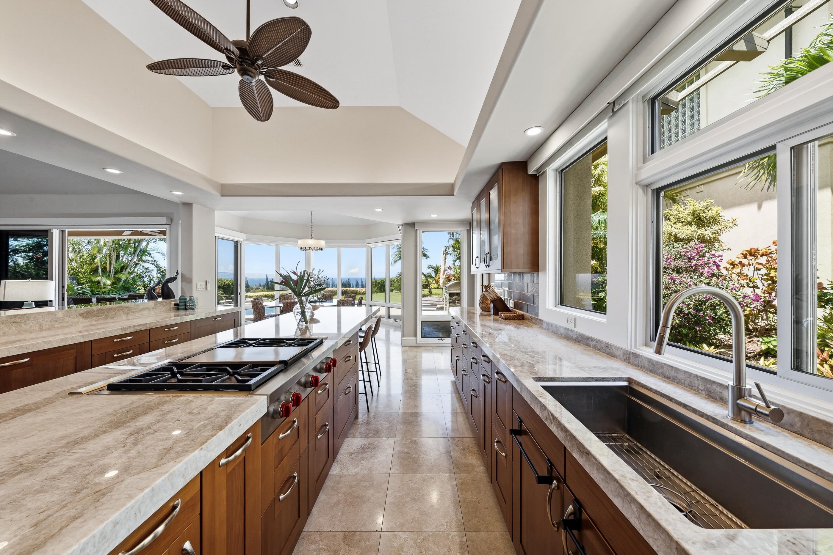 620  Silversword Dr Kapalua, Kapalua home - photo 19 of 49