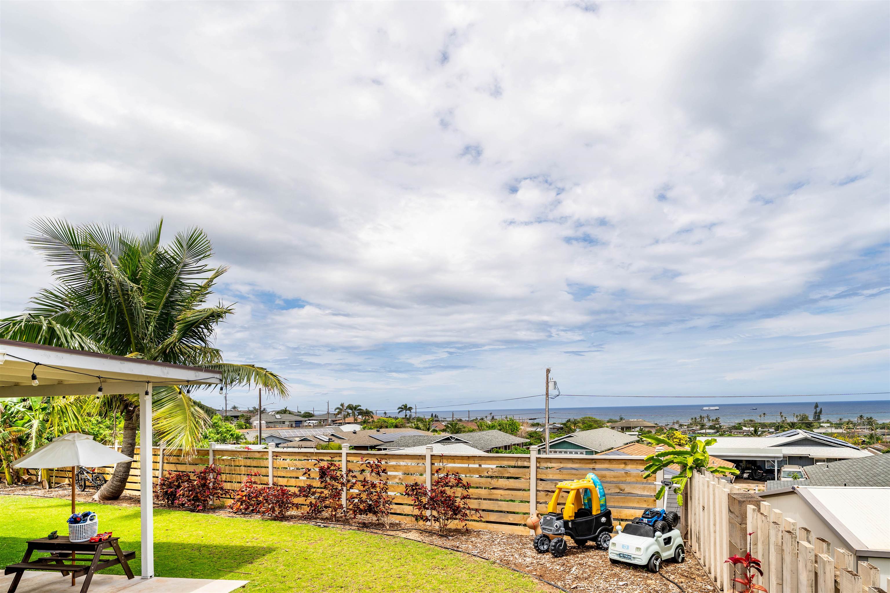 624  Alihilani St Wailuku, Wailuku home - photo 22 of 39