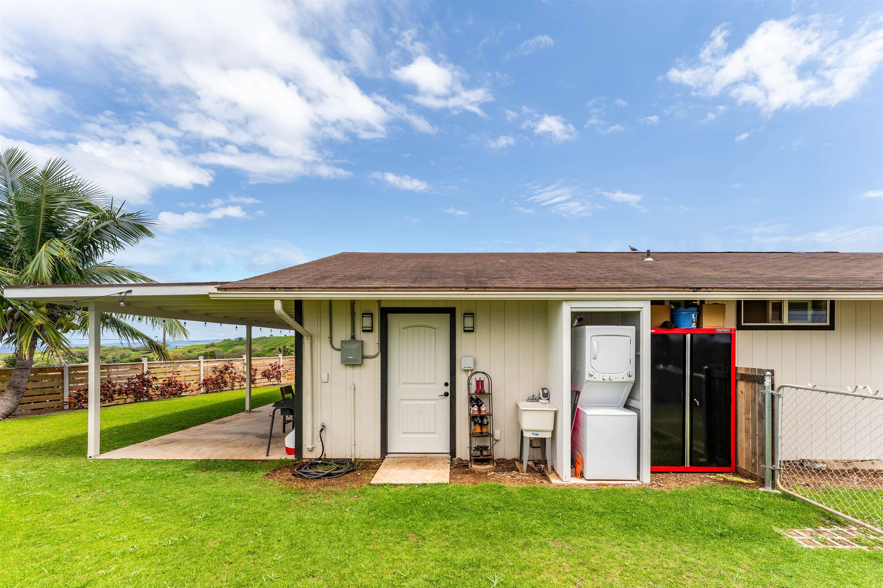 624  Alihilani St Wailuku, Wailuku home - photo 28 of 39