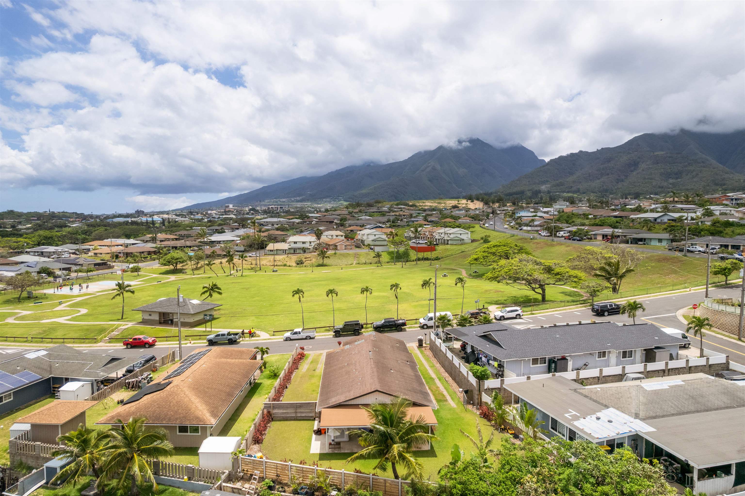 624  Alihilani St Wailuku, Wailuku home - photo 34 of 39