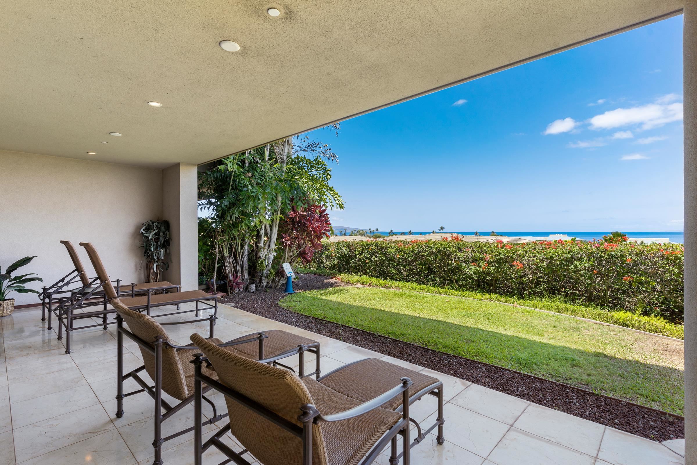 Hoolei condo # B2, Kihei, Hawaii - photo 21 of 39