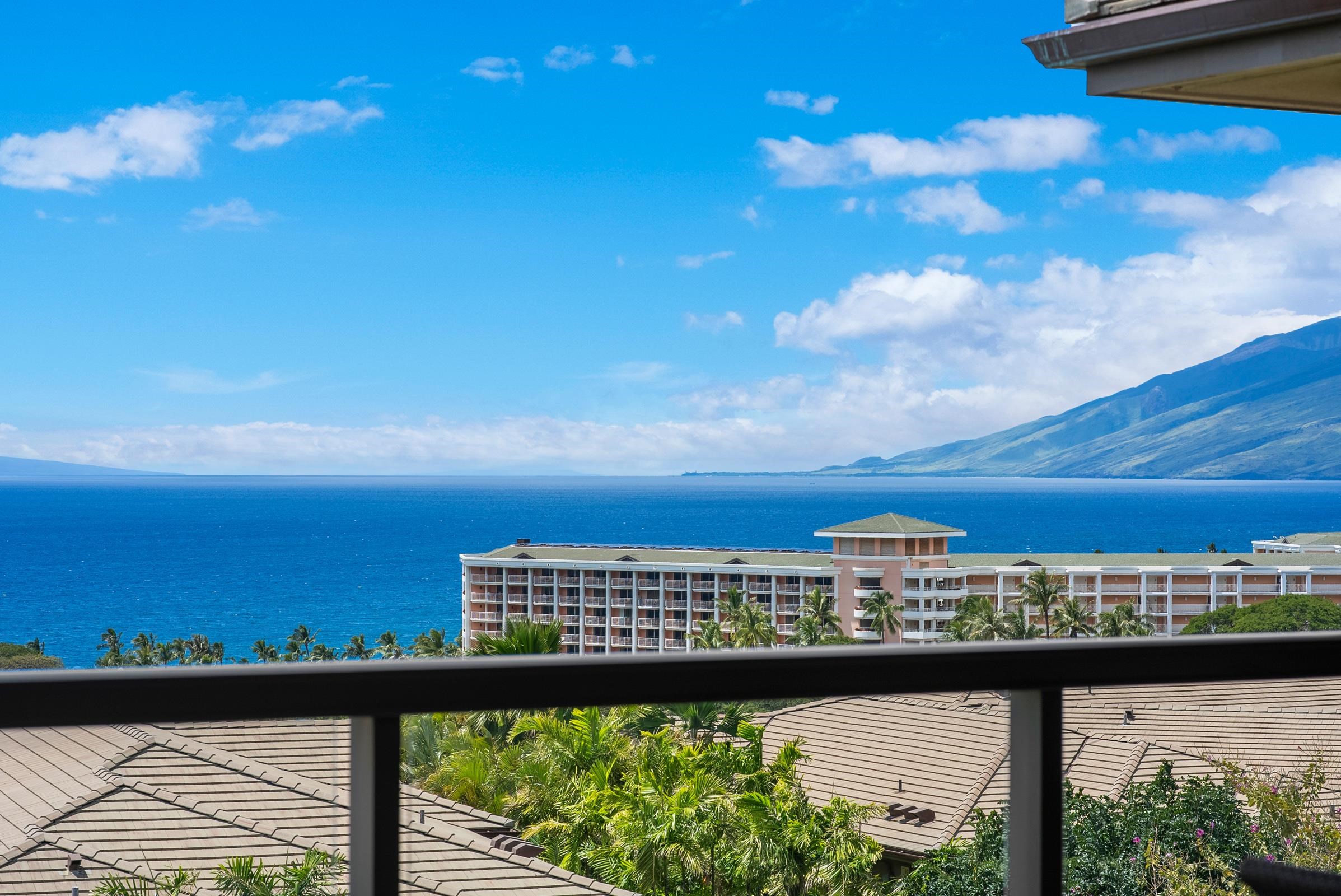 Hoolei condo # B5, Kihei, Hawaii - photo 2 of 48