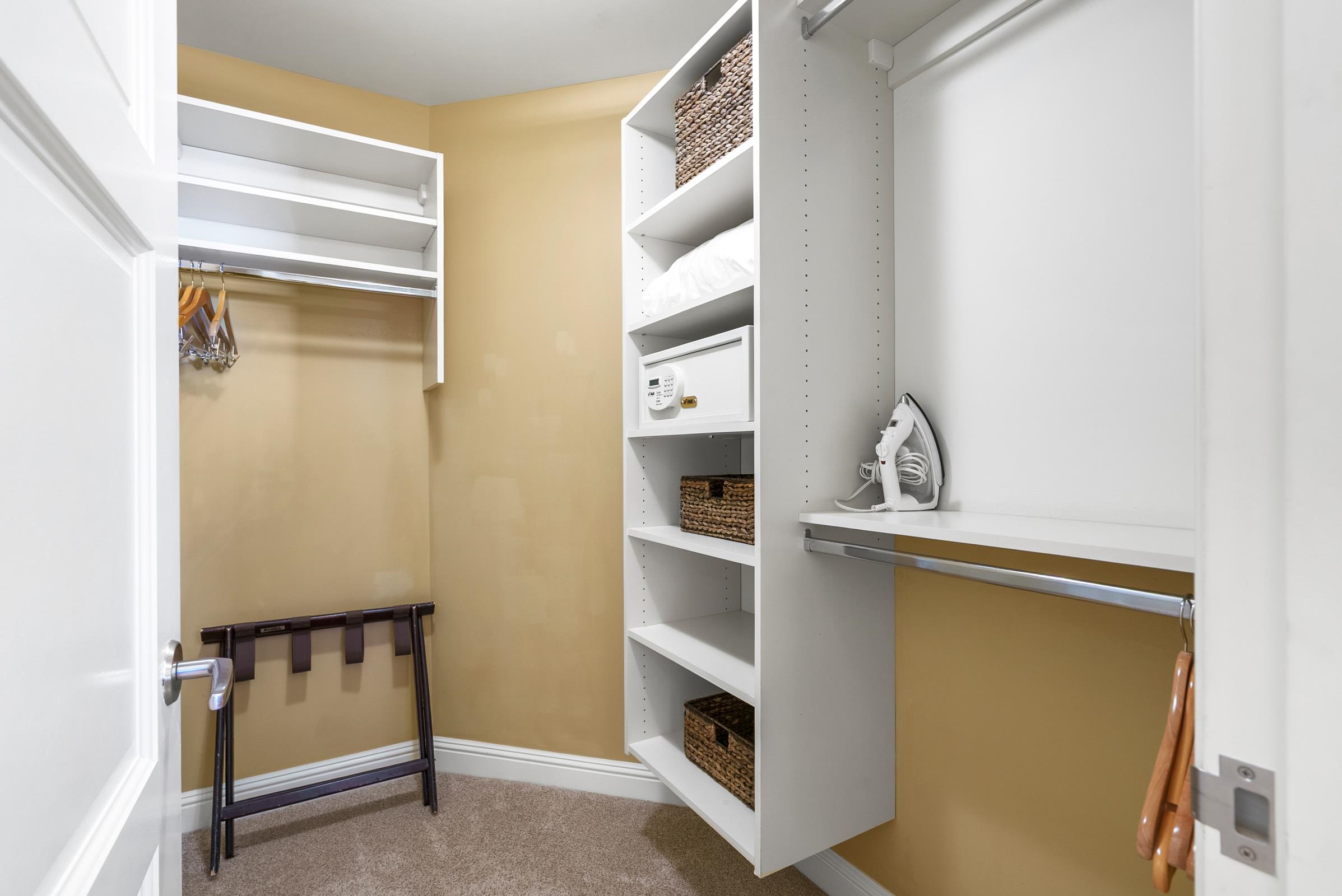 Hoolei condo # B5, Kihei, Hawaii - photo 29 of 48