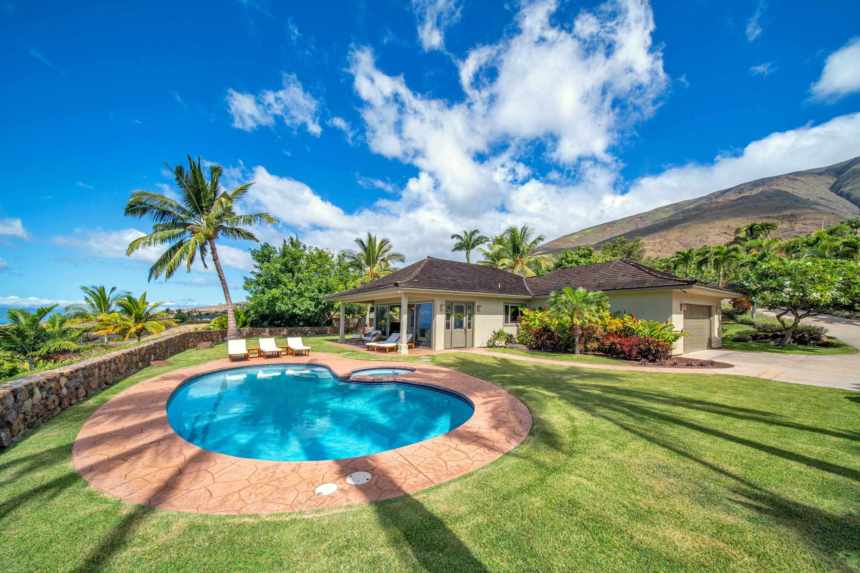 63  Kumu Niu Pl Launiupoko, Lahaina home - photo 33 of 44