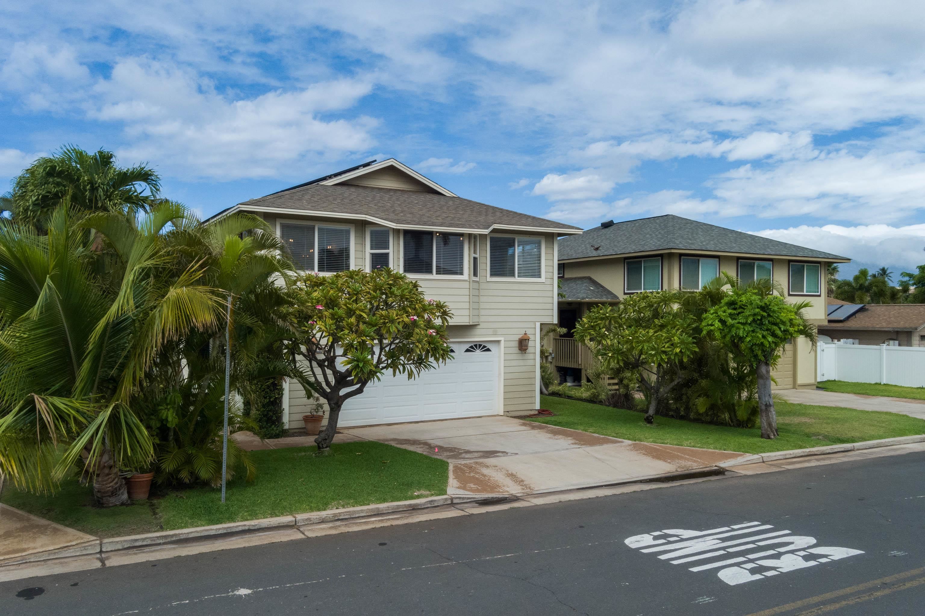 63  Laumaewa Loop , Kihei home - photo 3 of 45