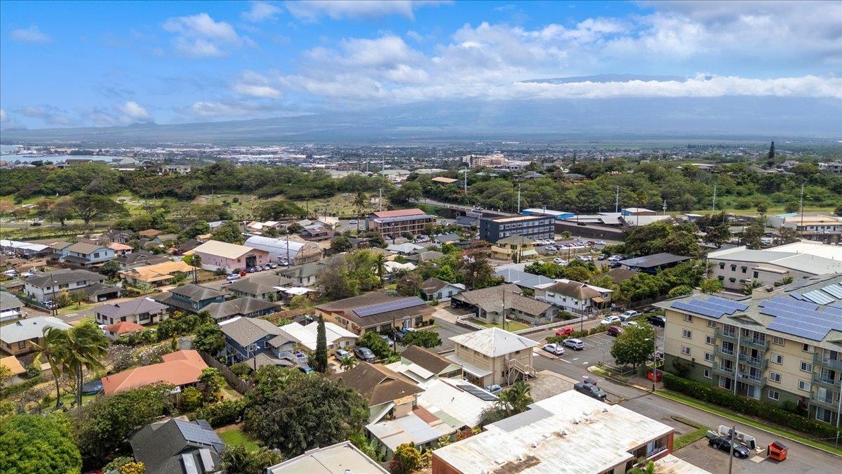 63  Wailani St , Wailuku home - photo 9 of 12