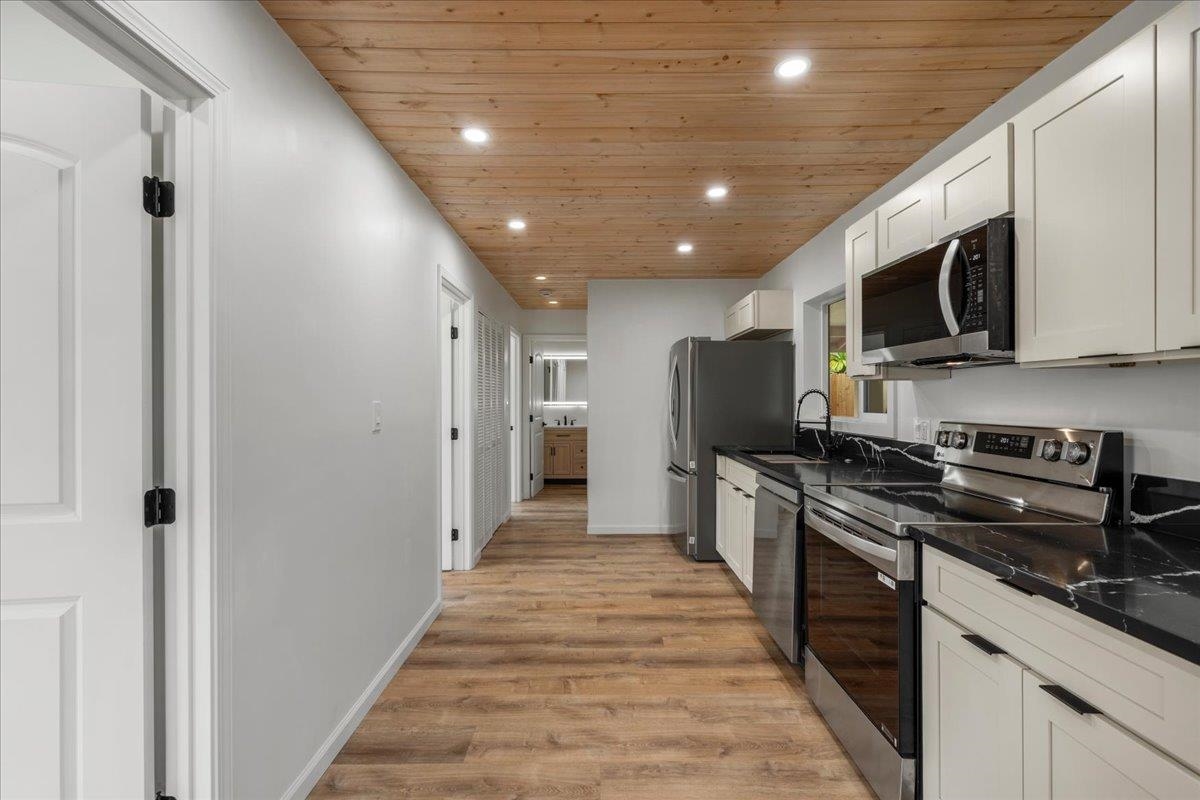 63  Wilipohaku Rd , Wailuku home - photo 15 of 36