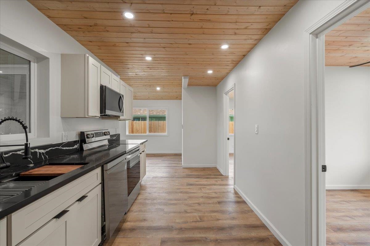 63  Wilipohaku Rd , Wailuku home - photo 20 of 36