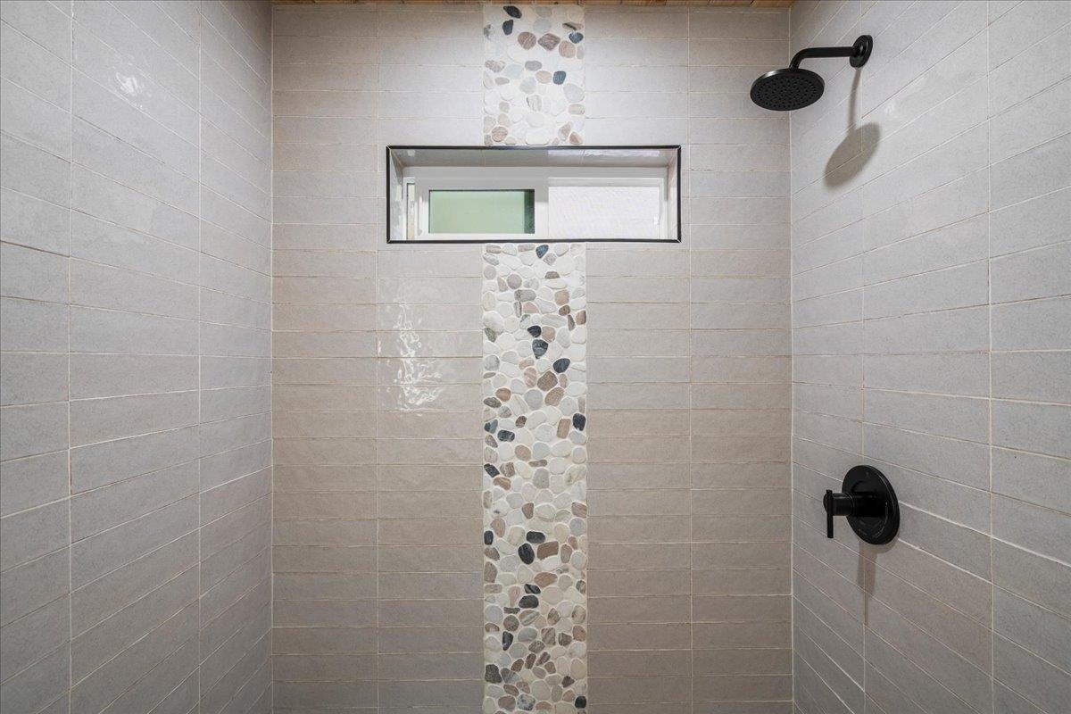 63  Wilipohaku Rd , Wailuku home - photo 26 of 36