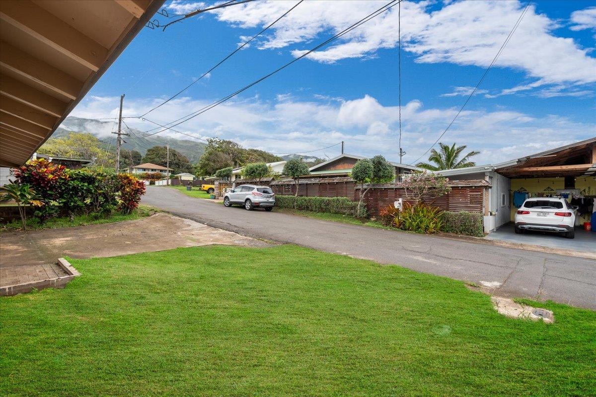 63  Wilipohaku Rd , Wailuku home - photo 5 of 36