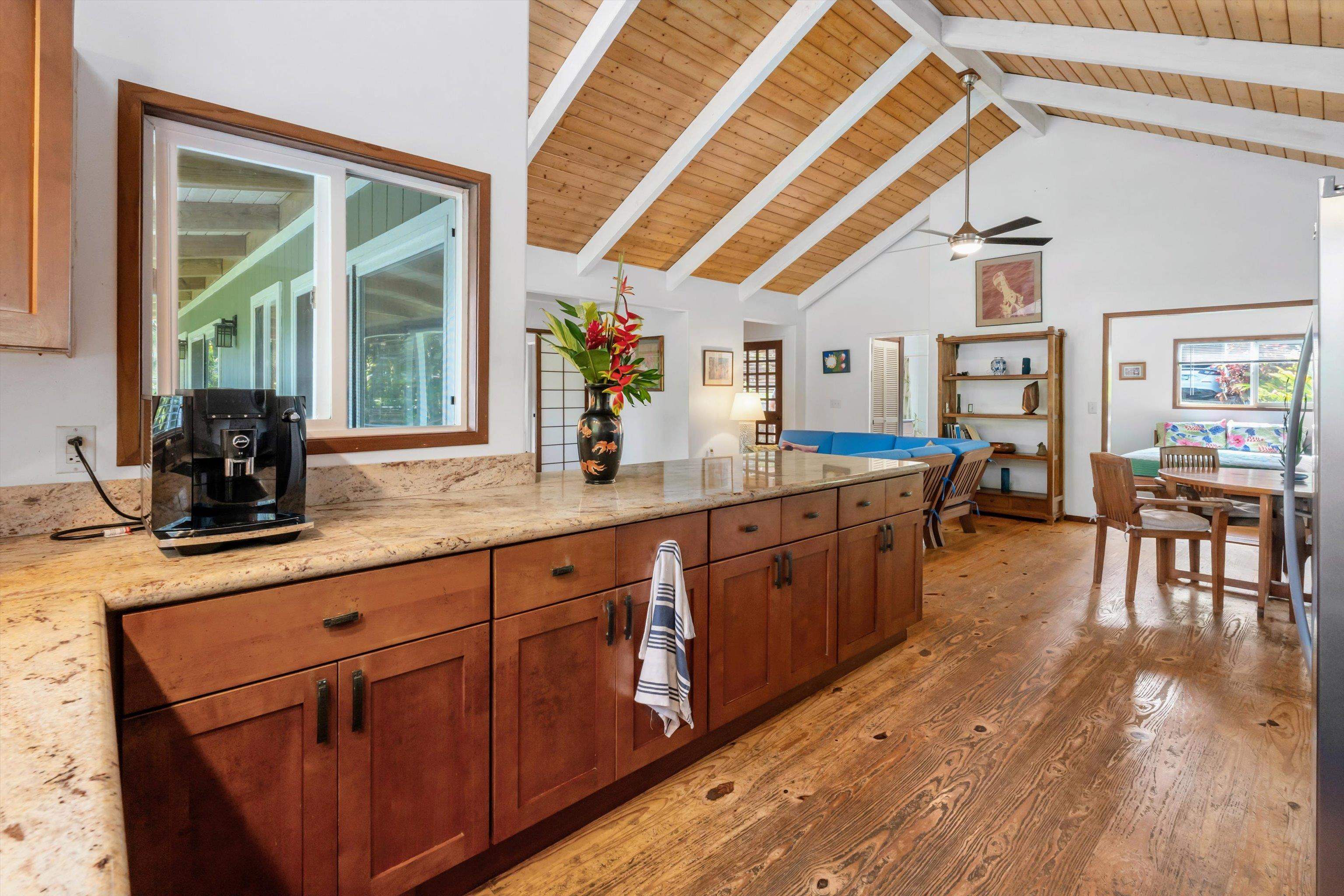 630  Hoolawa Rd , Haiku home - photo 11 of 50