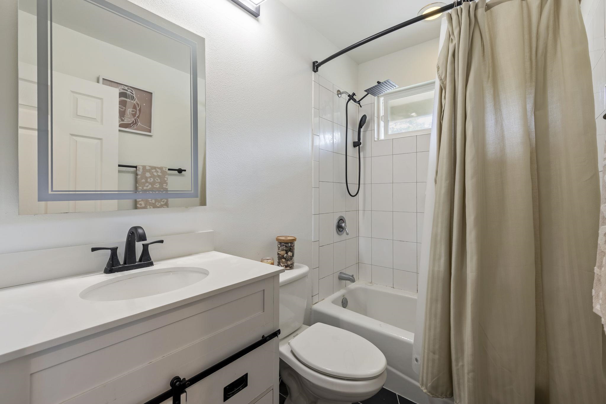 Kehalani Gardens condo # 102, Wailuku, Hawaii - photo 25 of 35