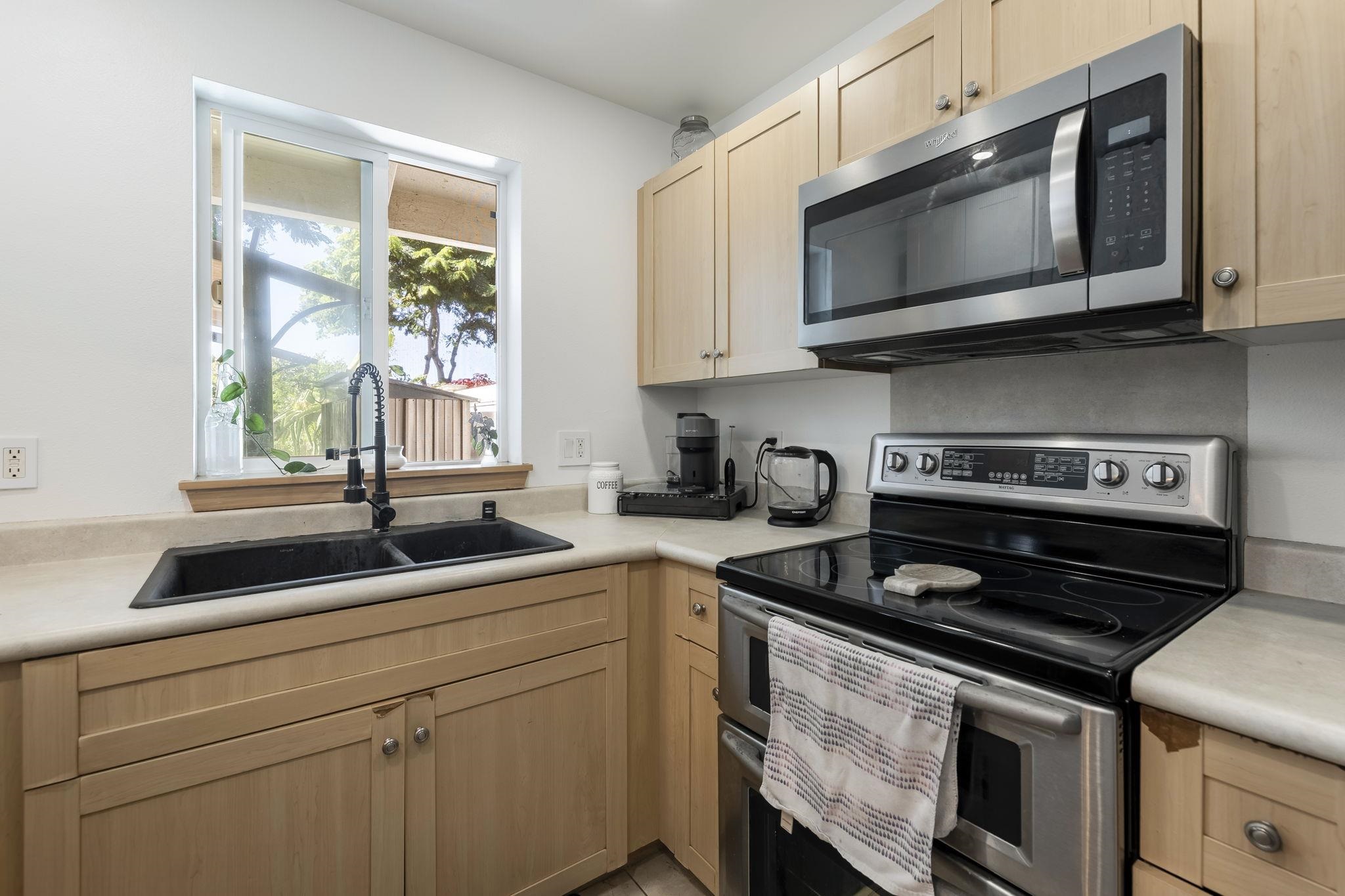 Kehalani Gardens condo # 102, Wailuku, Hawaii - photo 9 of 35