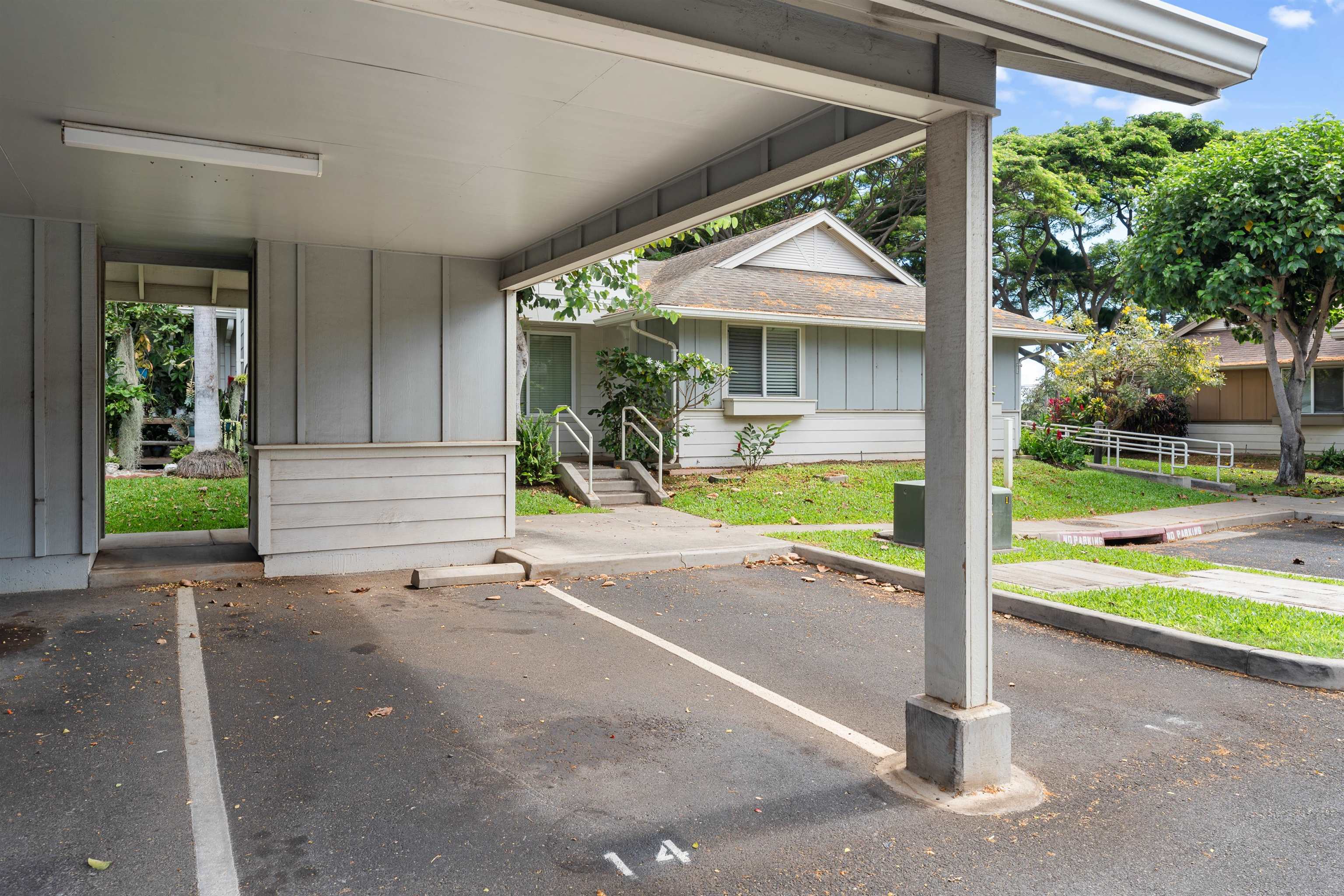 Kehalani Gardens condo # 106, Wailuku, Hawaii - photo 38 of 39