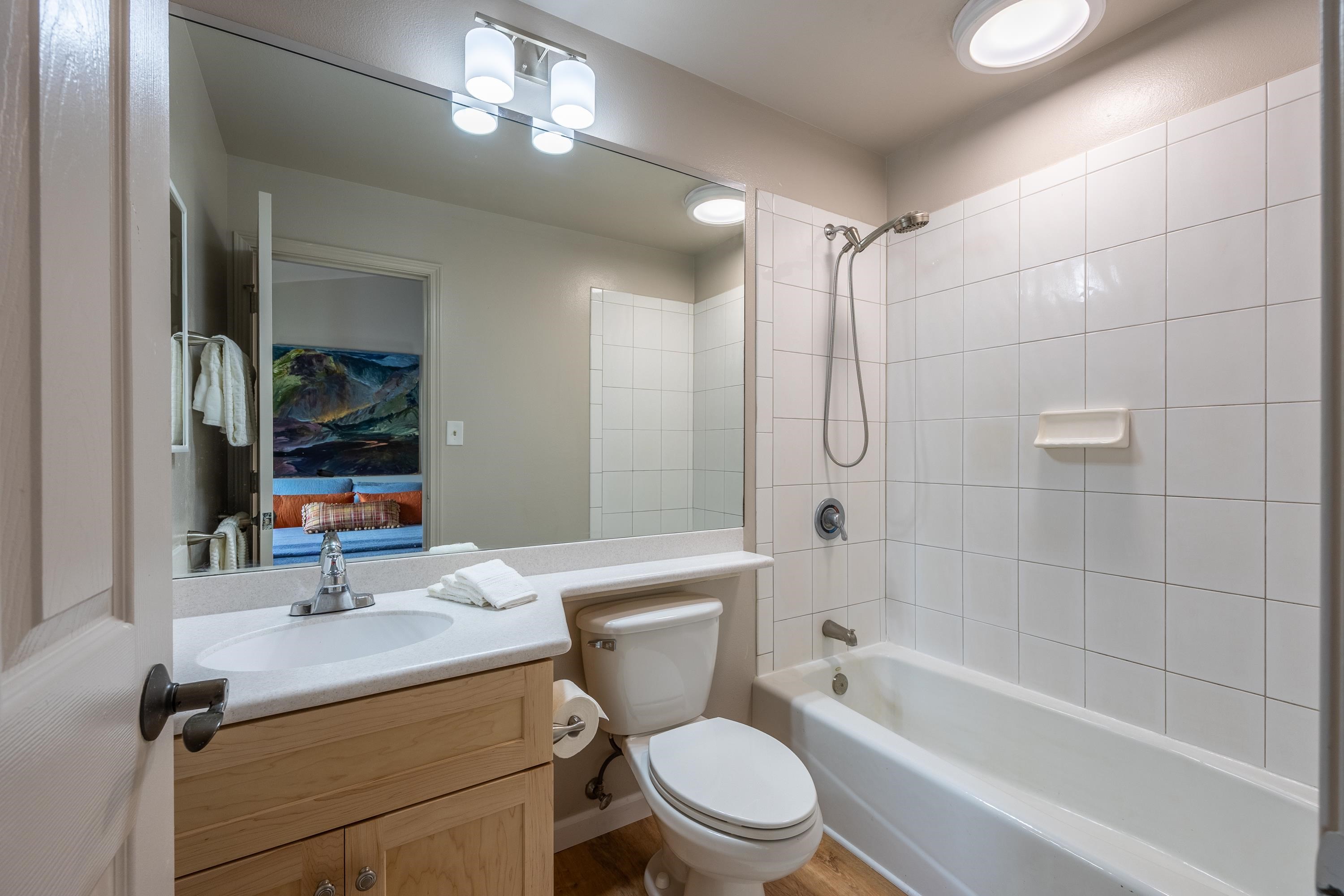 Kehalani Gardens condo # 204, Wailuku, Hawaii - photo 29 of 36