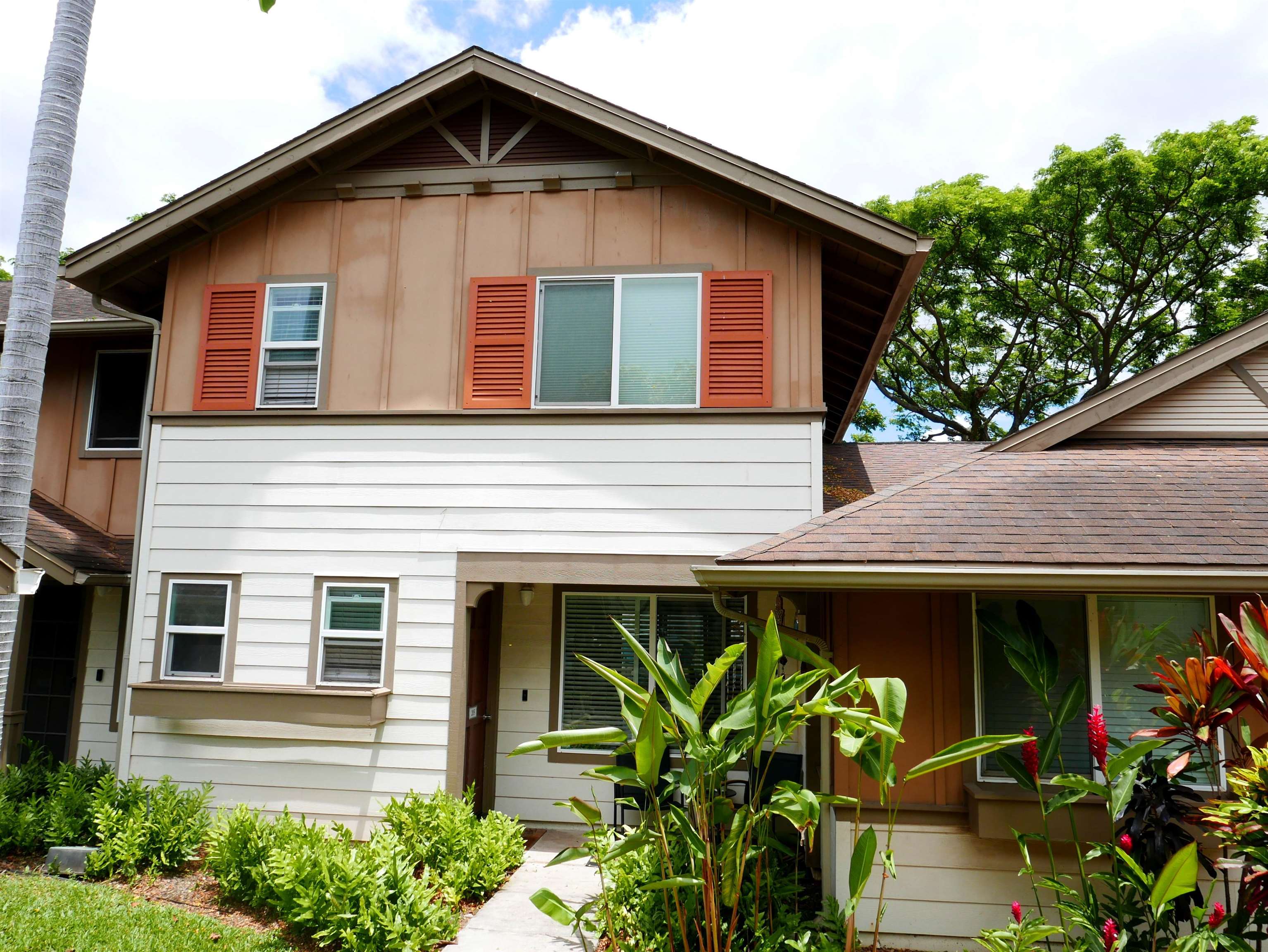Kehalani Gardens condo # 205, Wailuku, Hawaii - photo 2 of 43