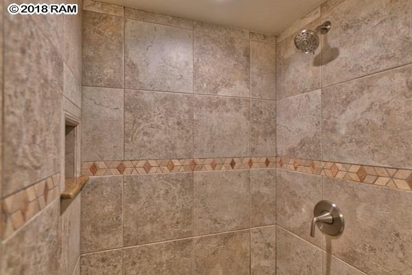 634B  Waiehu Beach Rd , Wailuku home - photo 12 of 24