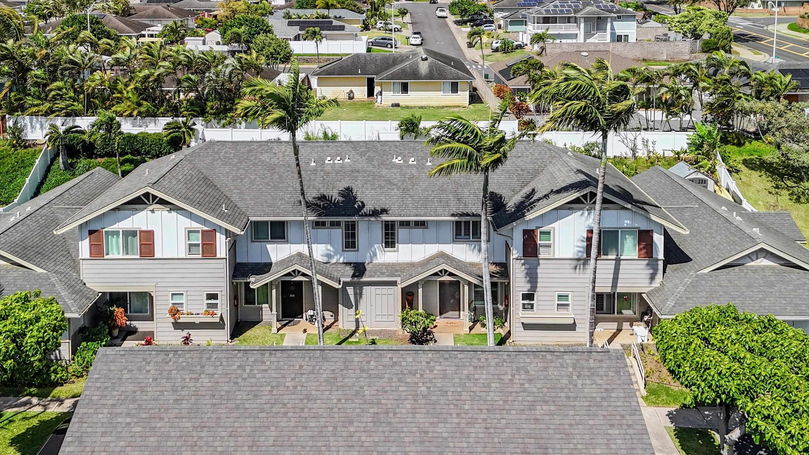 Kehalani Gardens condo # 2104, Wailuku, Hawaii - photo 32 of 33