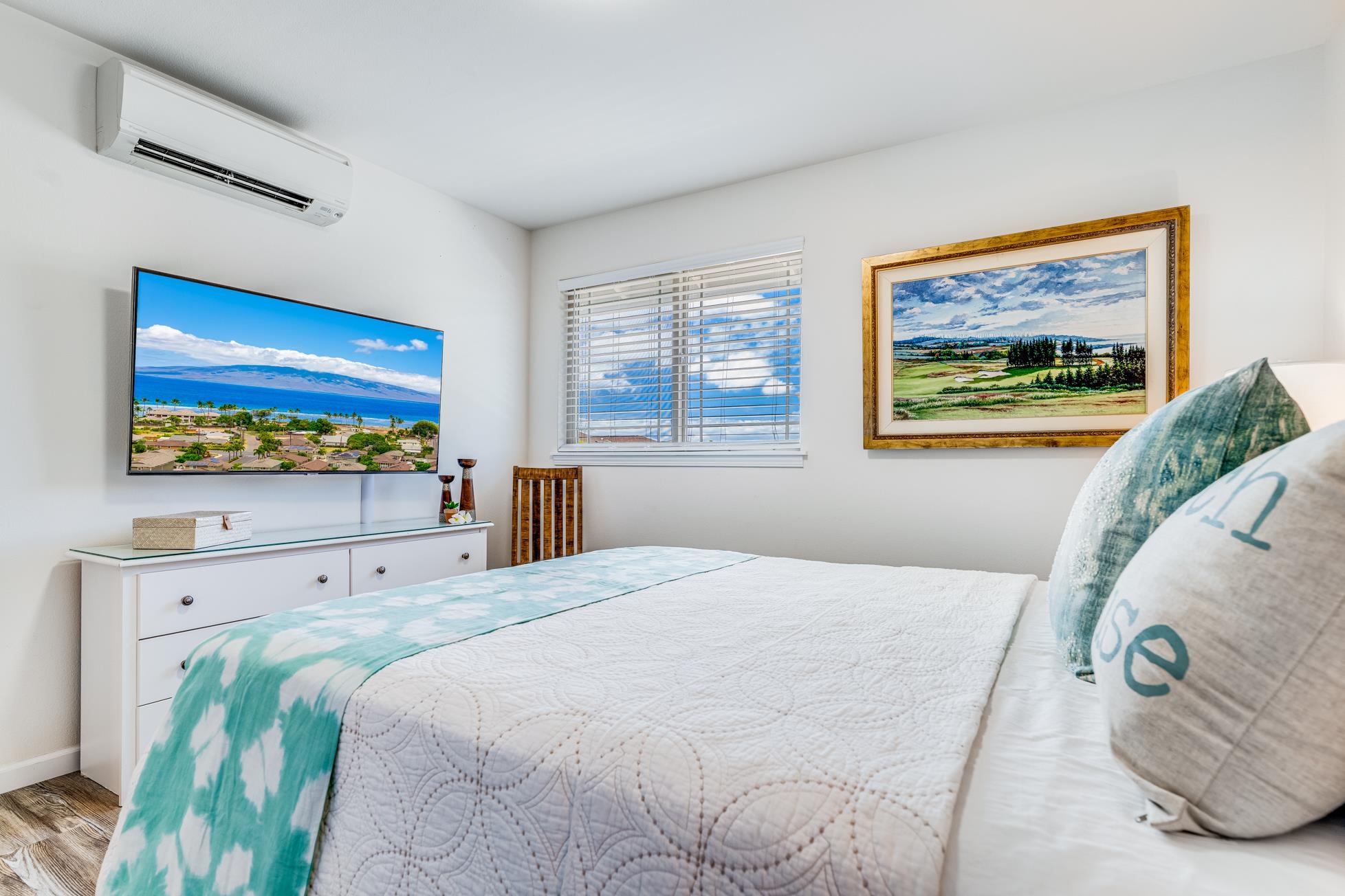 637  Hoe Kawele Ln , Lahaina home - photo 31 of 46