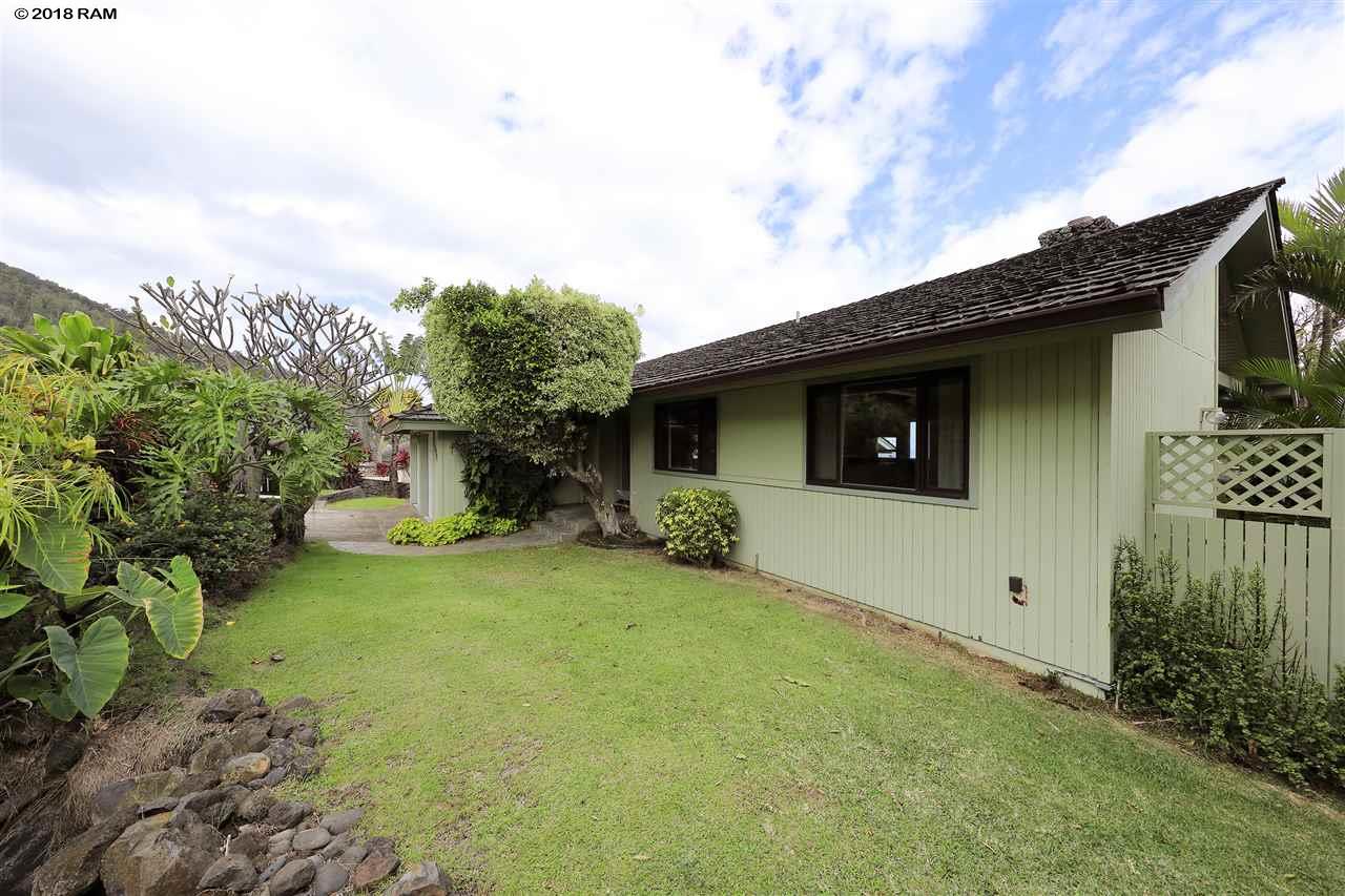 637  Mapuana Pl Wailuku, Wailuku home - photo 27 of 29