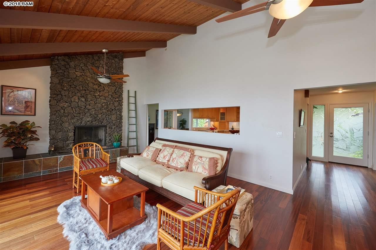 637  Mapuana Pl Wailuku, Wailuku home - photo 9 of 29