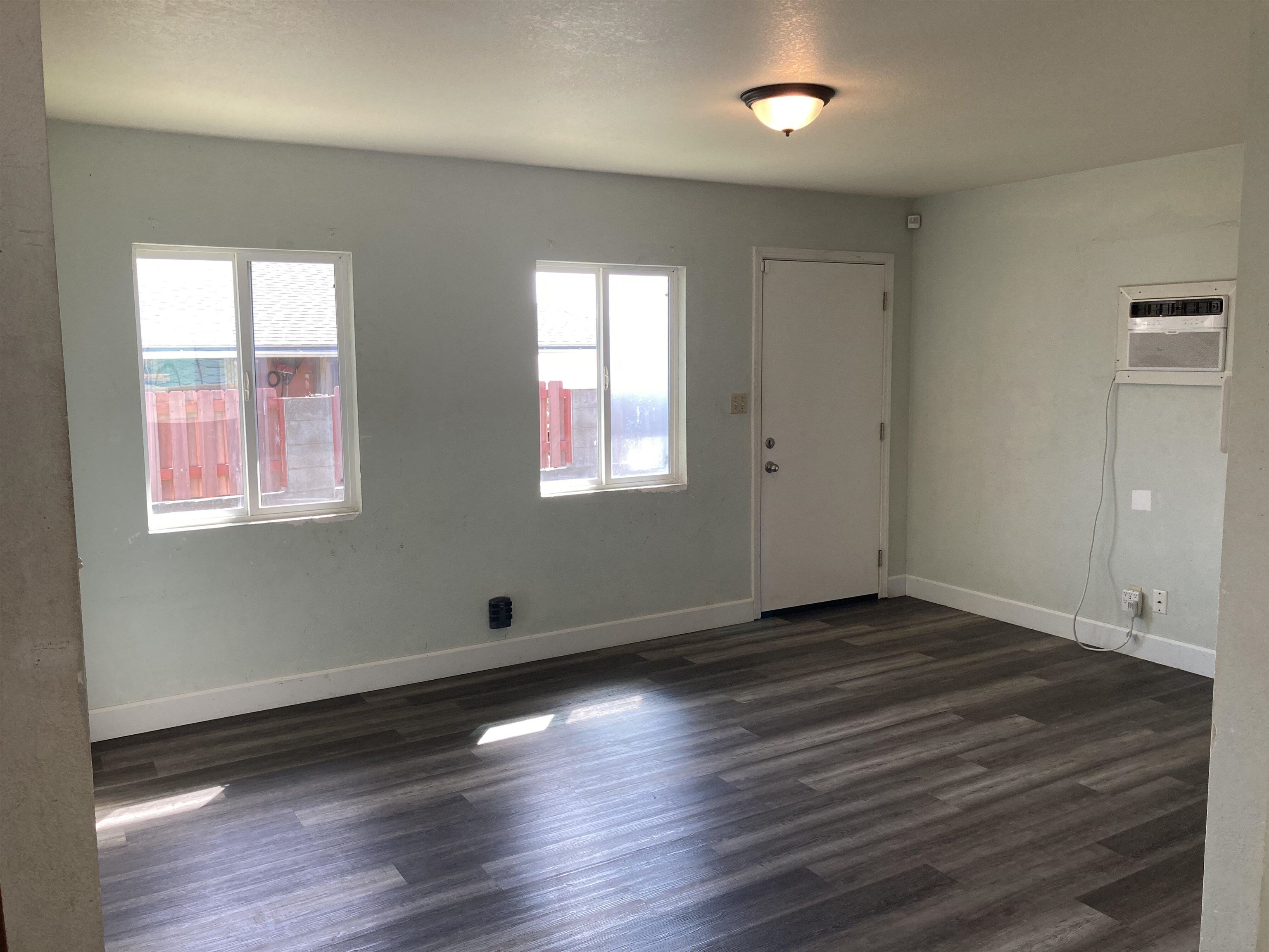 639  Hilinai St , Wailuku home - photo 6 of 12