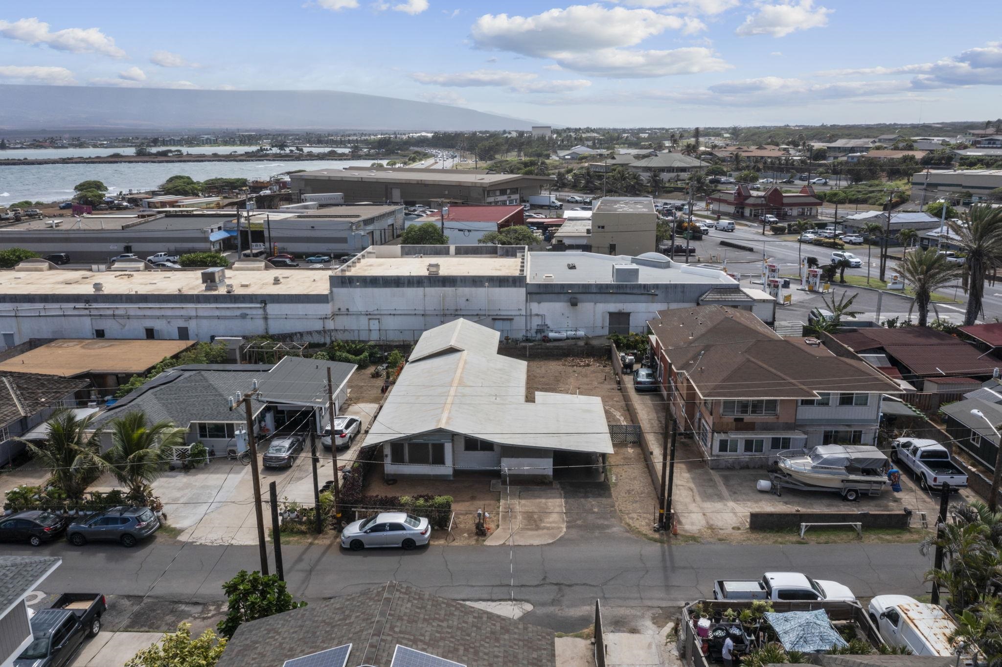 639  Kainalu Pl , Wailuku home - photo 46 of 48