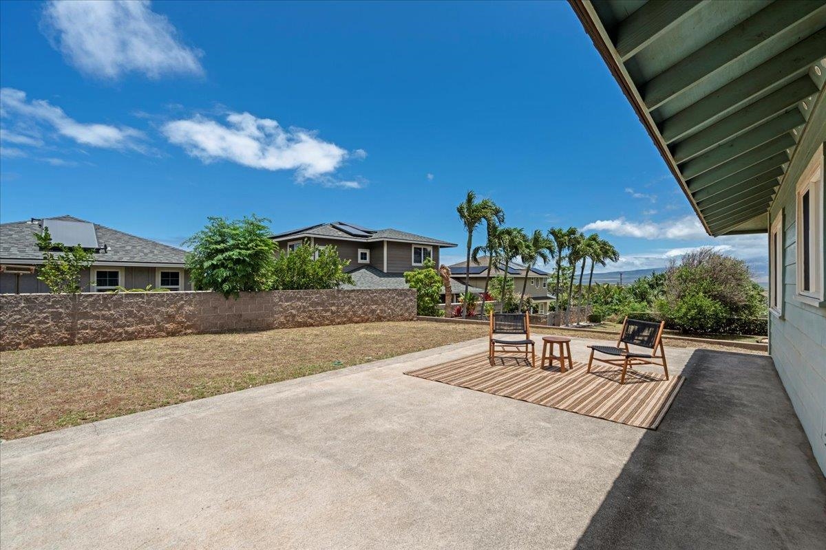 64  Keapua St , Wailuku home - photo 12 of 22