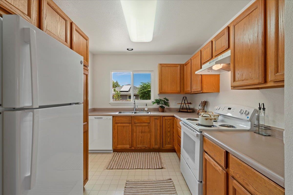 64  Keapua St , Wailuku home - photo 8 of 22