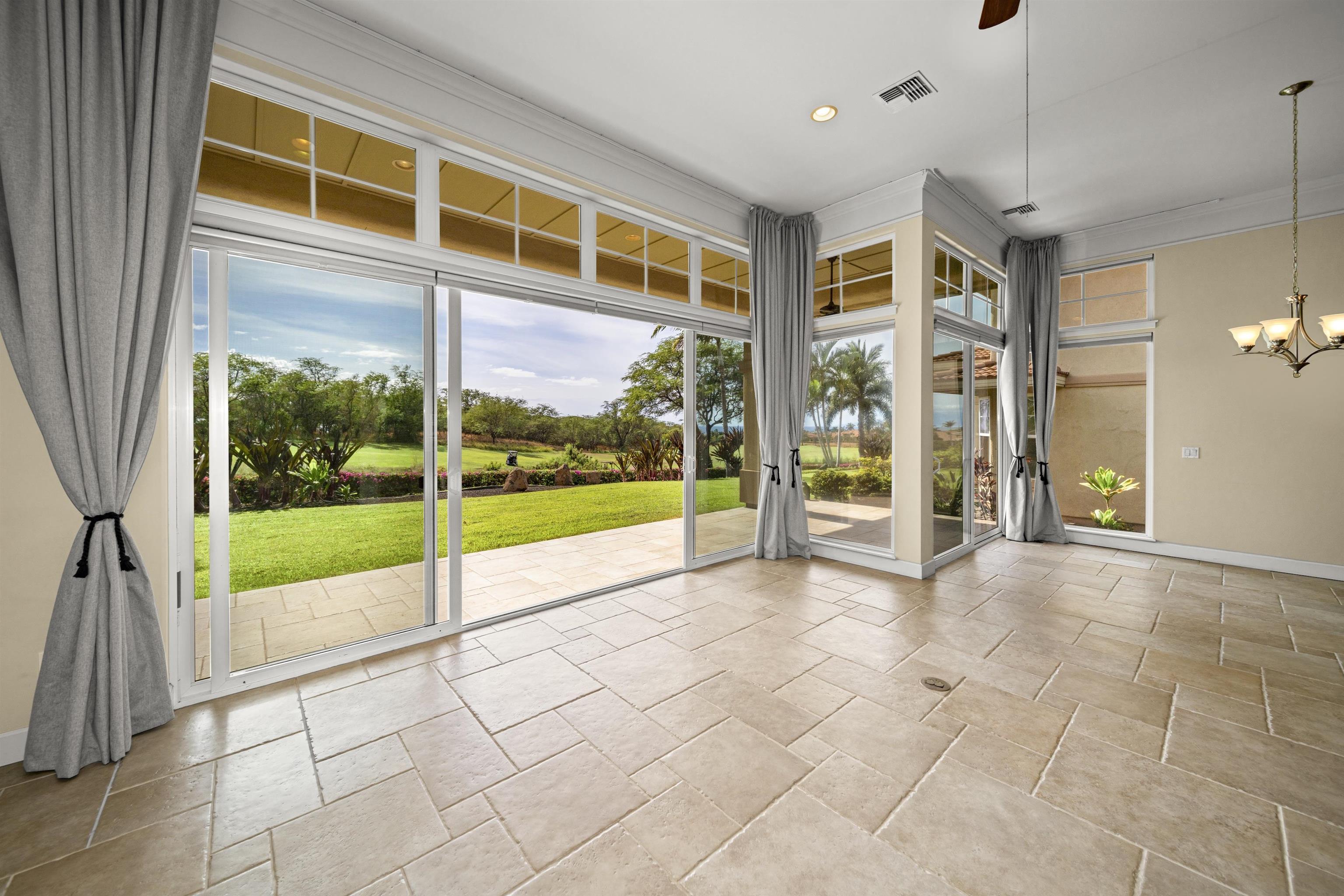 641  Hihimanu St Hokulani Golf Villas, Kihei home - photo 15 of 42