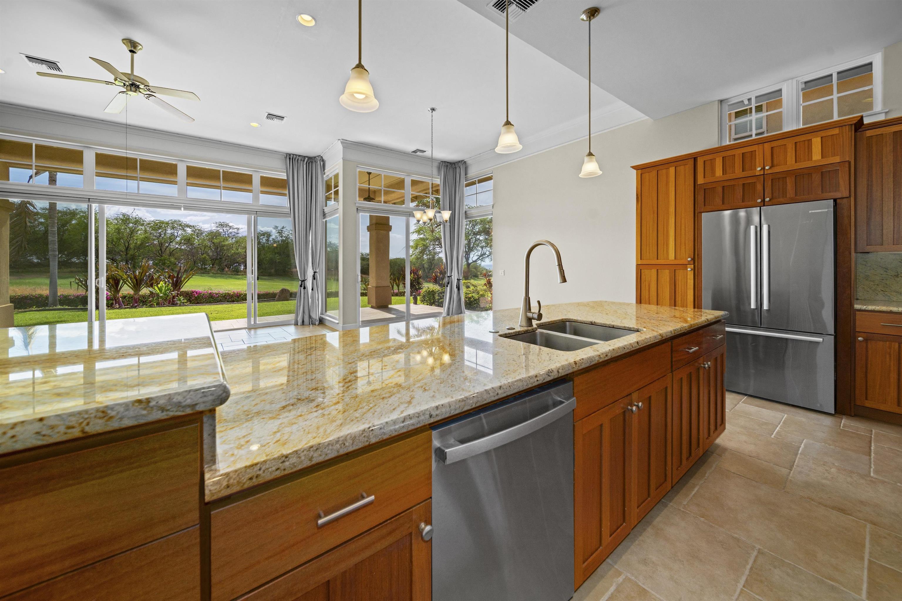 641  Hihimanu St Hokulani Golf Villas, Kihei home - photo 17 of 42