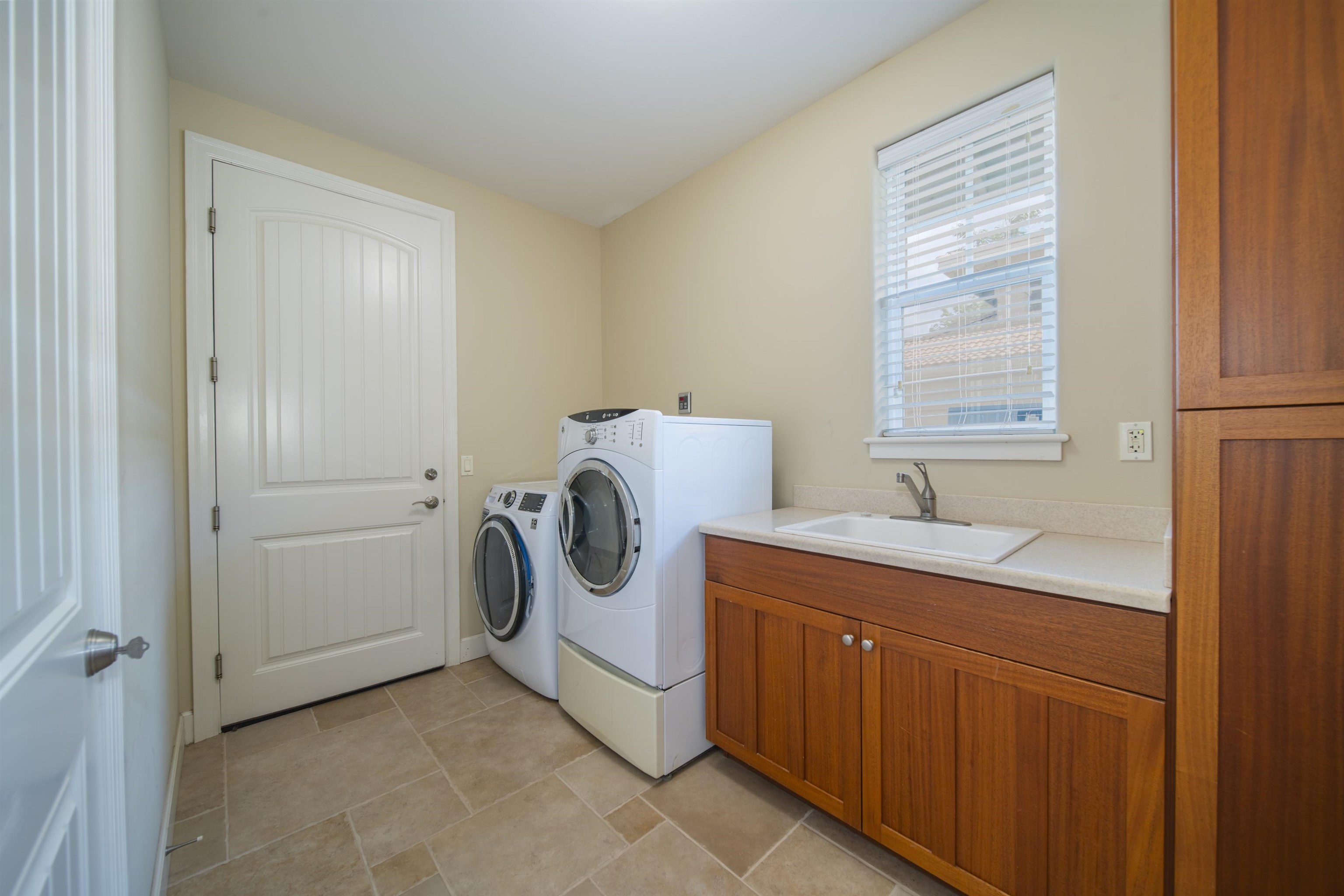 641  Hihimanu St Hokulani Golf Villas, Kihei home - photo 34 of 42