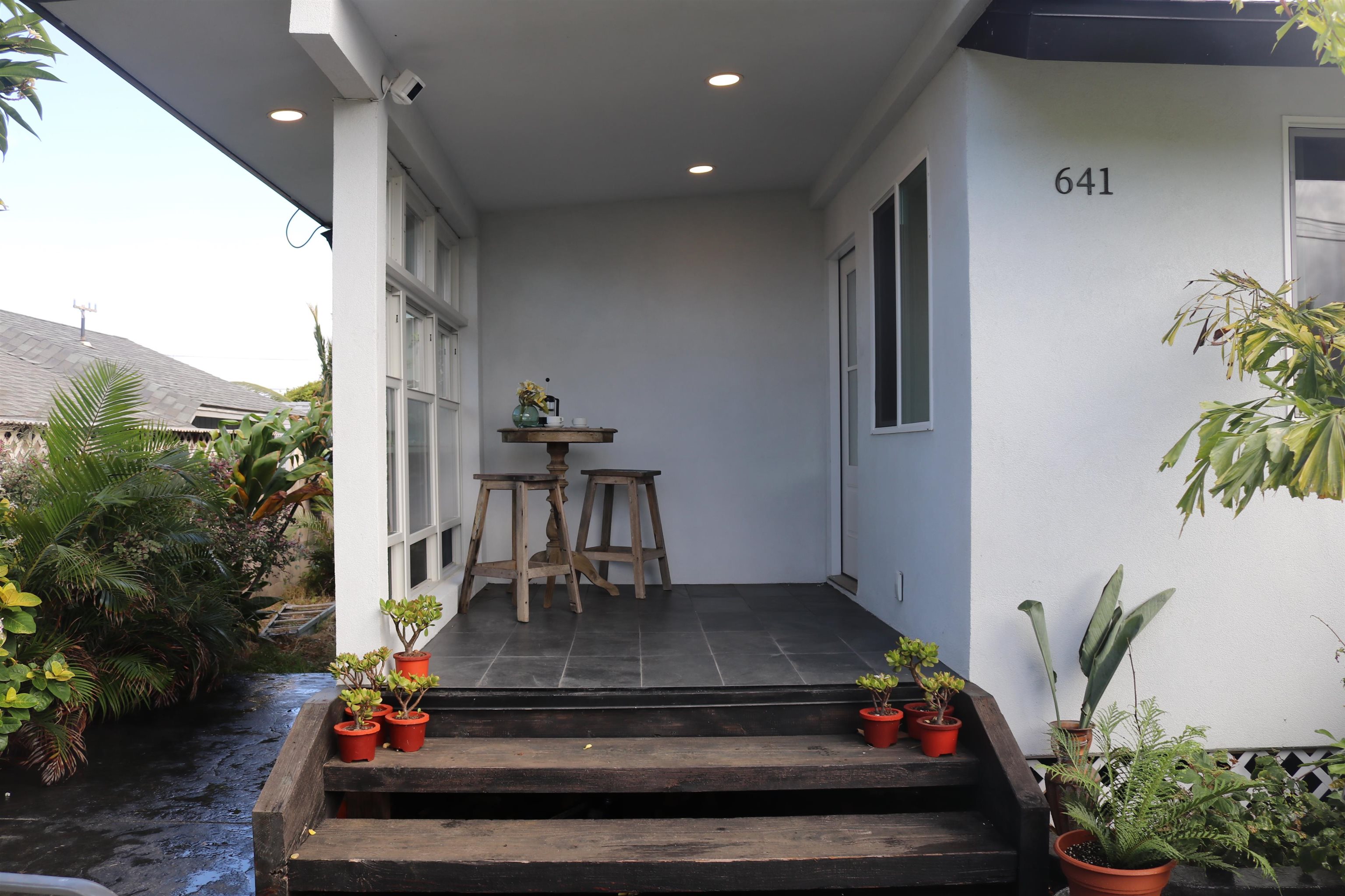 641  Linekona Pl Paukukalo, Wailuku home - photo 3 of 21