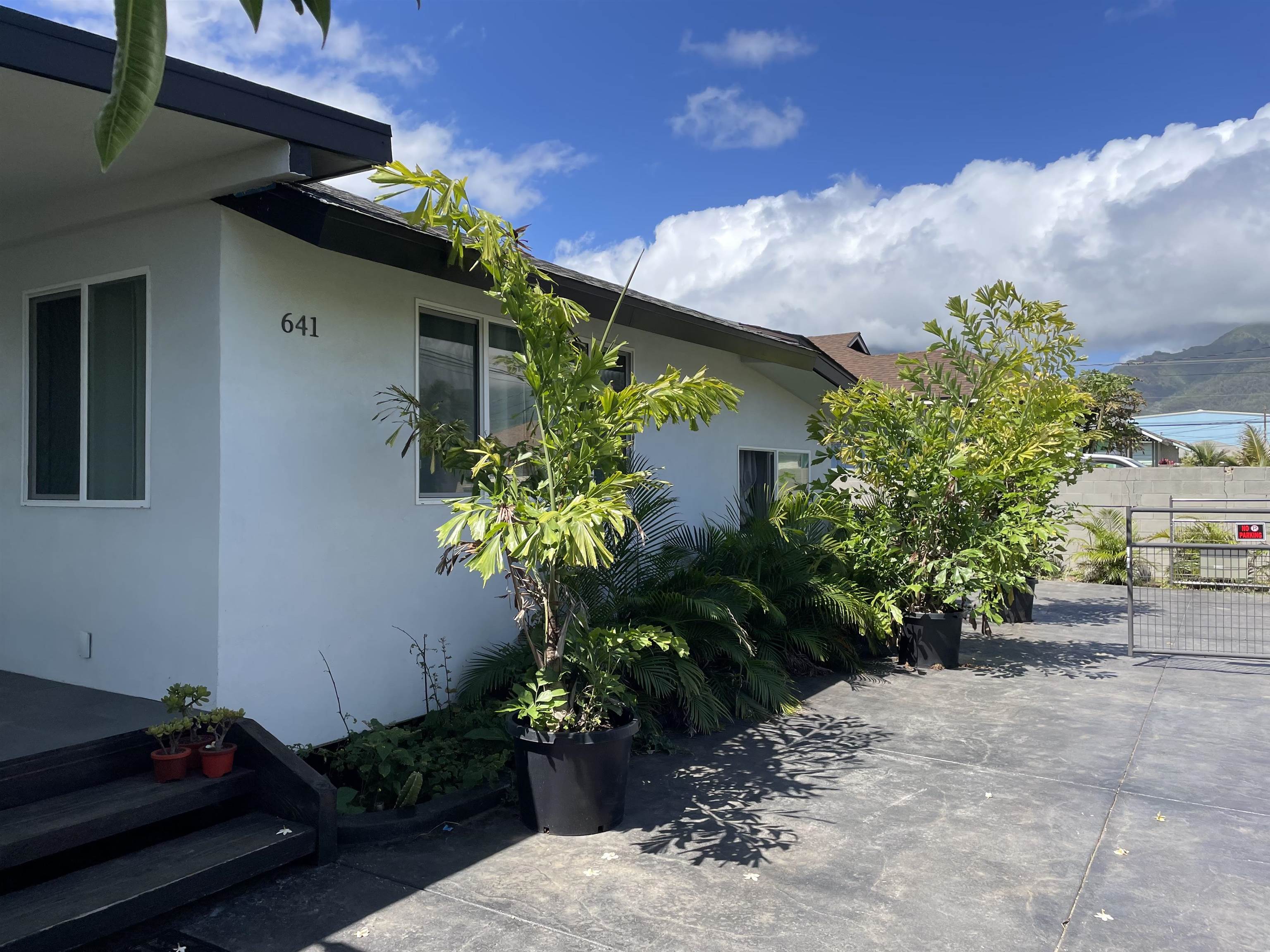 641  Linekona Pl Paukukalo, Wailuku home - photo 6 of 21