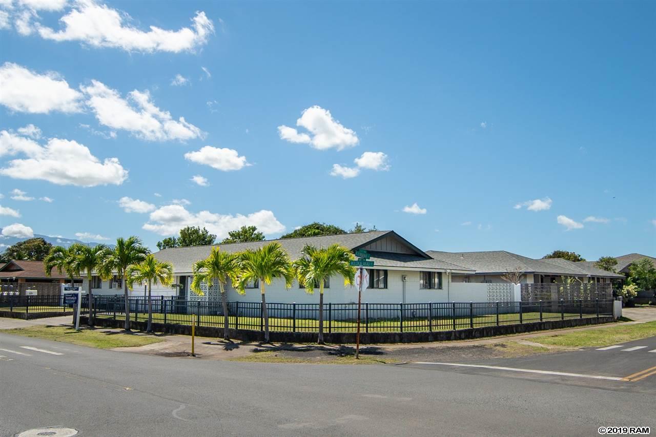 647  Molokai Akau St , Kahului home - photo 2 of 28