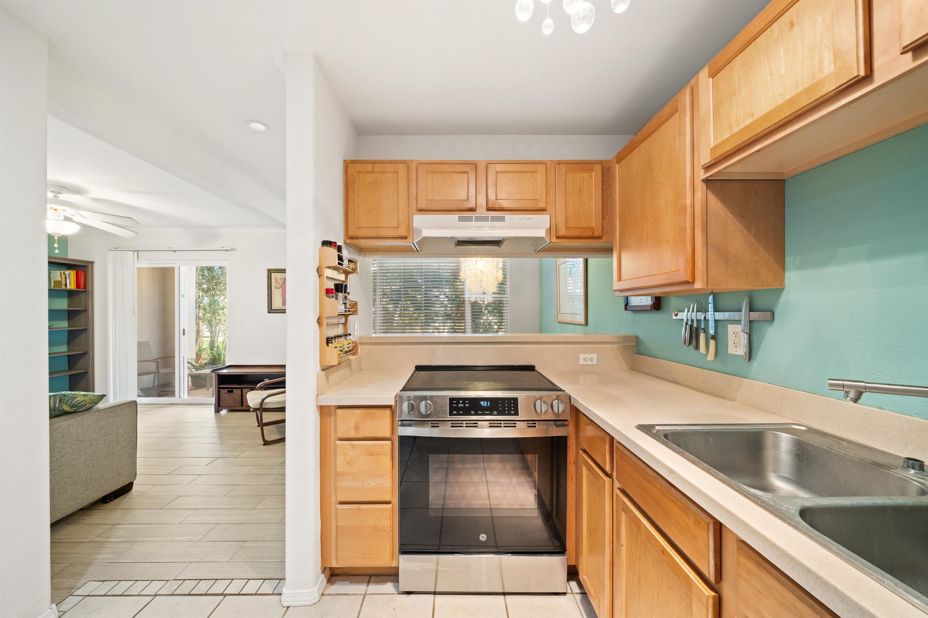 Villas at Kenolio I condo # 10F, Kihei, Hawaii - photo 18 of 48