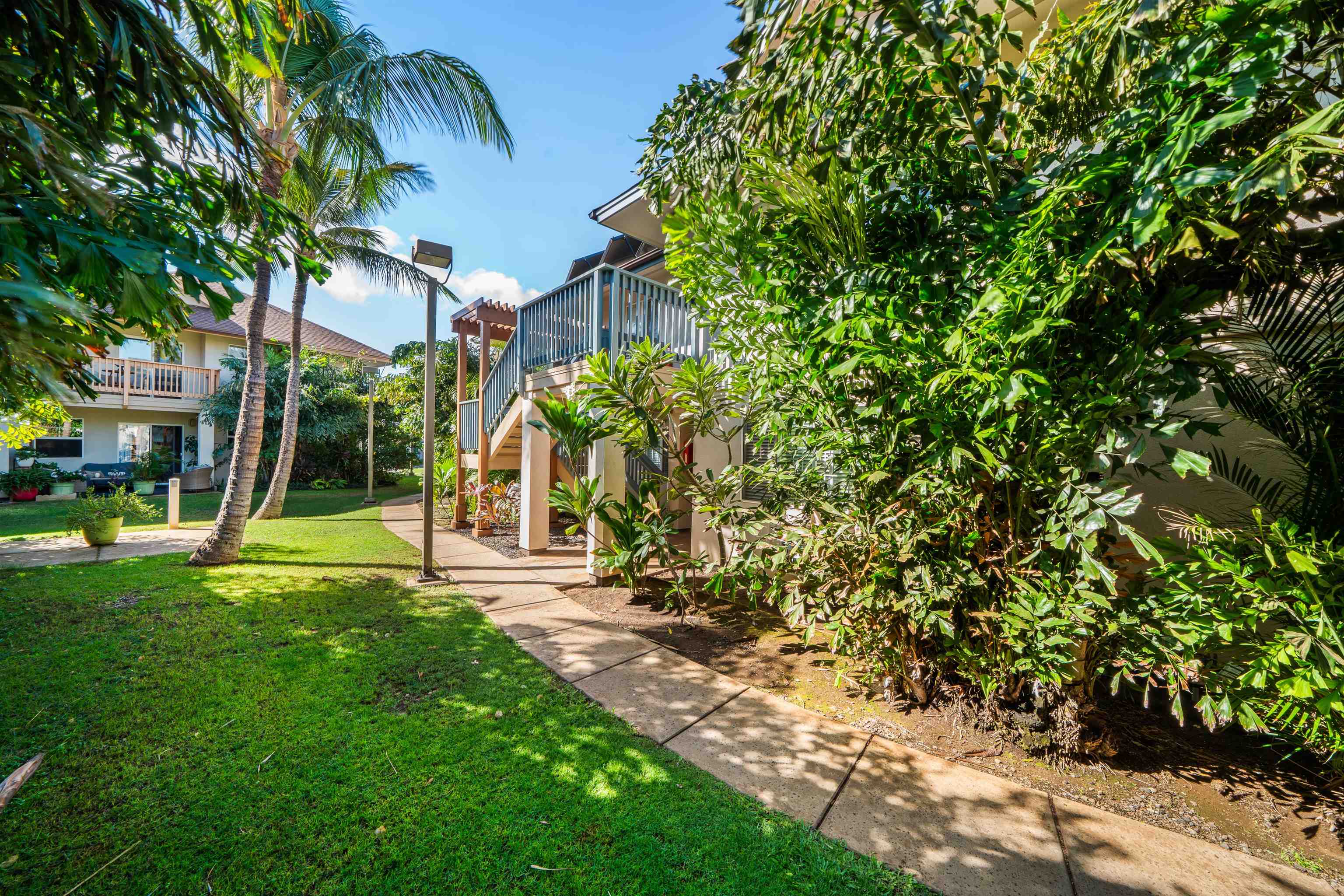 Villas at Kenolio I condo # 10F, Kihei, Hawaii - photo 44 of 48