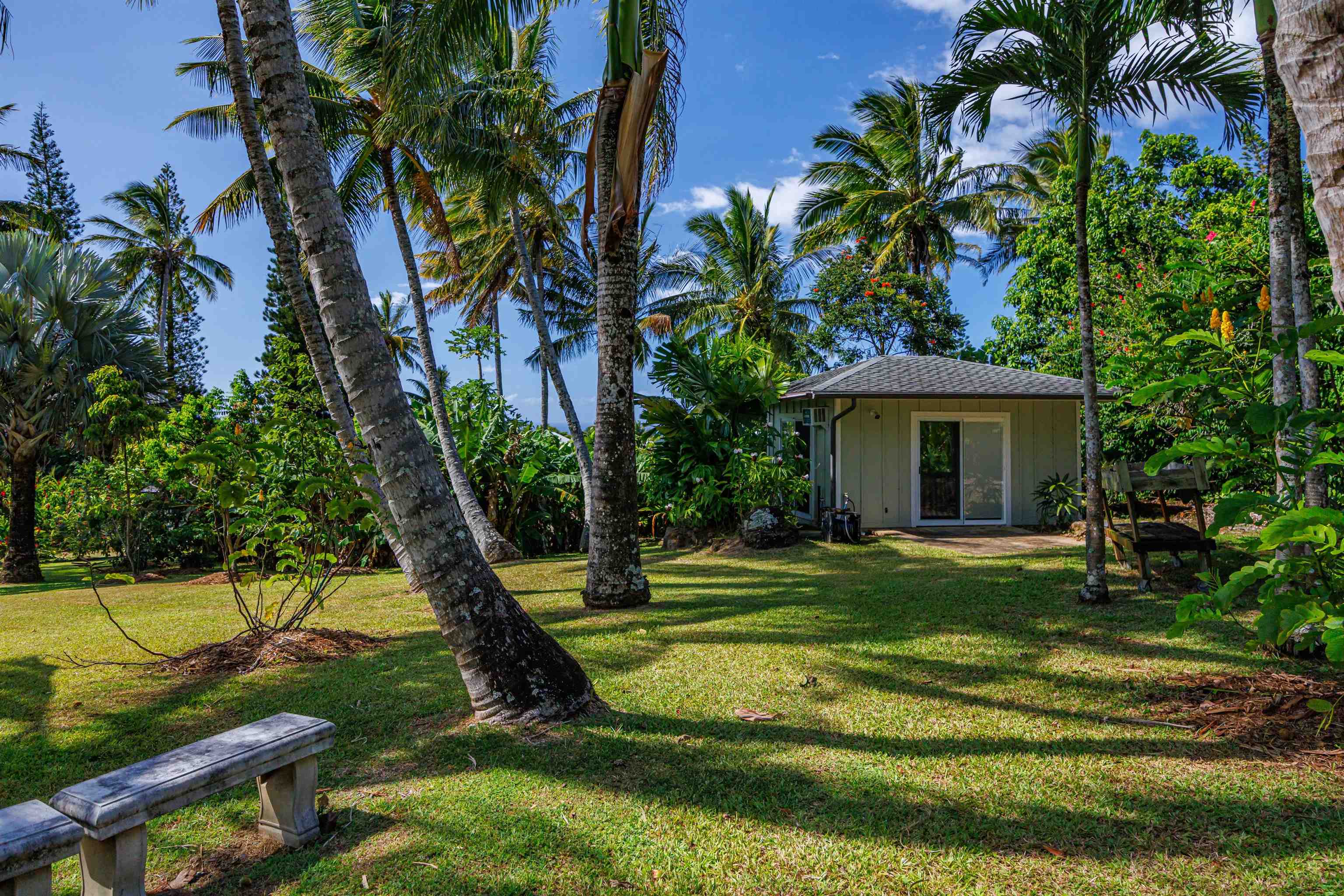 65  Holokai Rd N. Holokai, Haiku home - photo 43 of 50