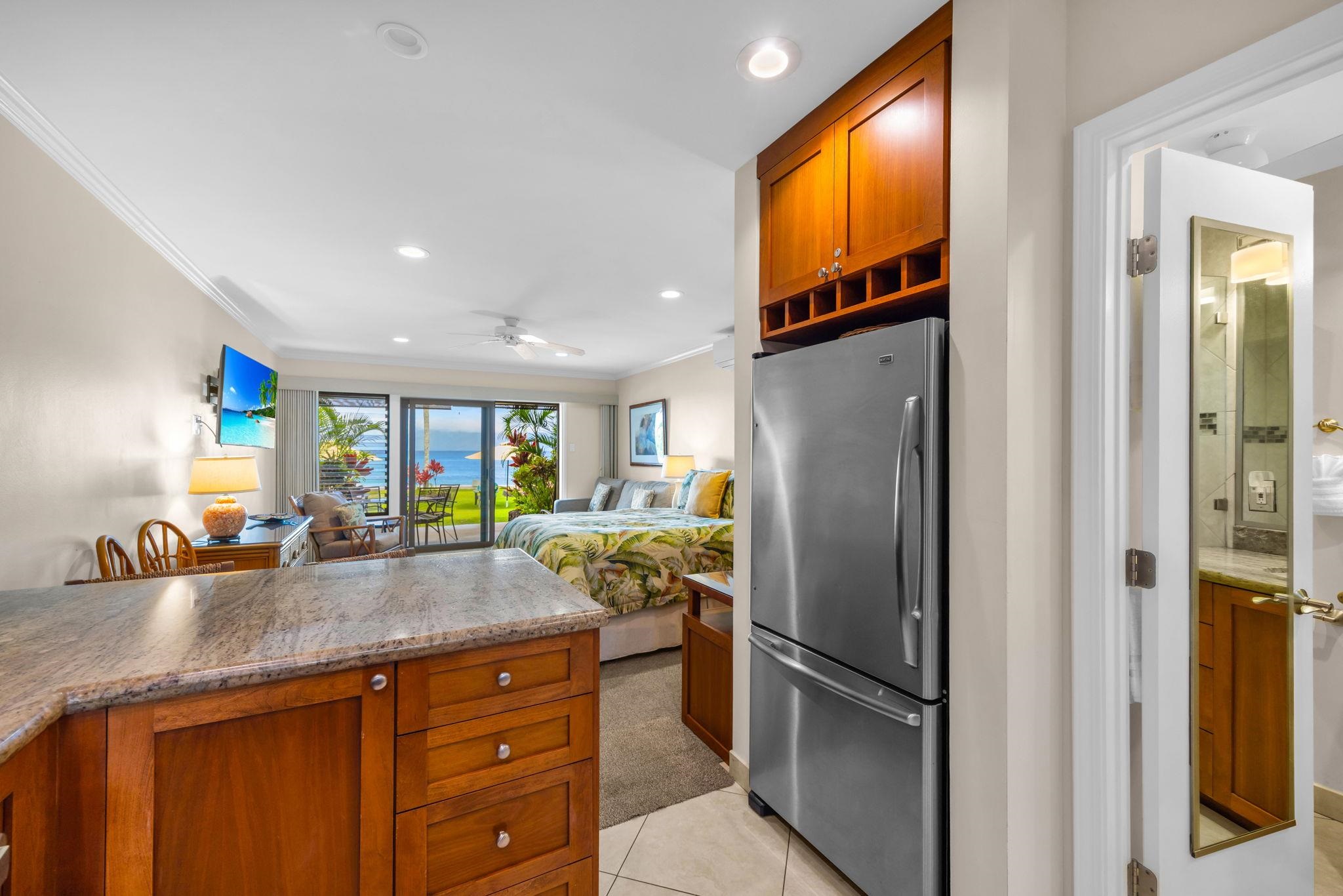 Hale Napili Apts condo # 4, Lahaina, Hawaii - photo 13 of 22