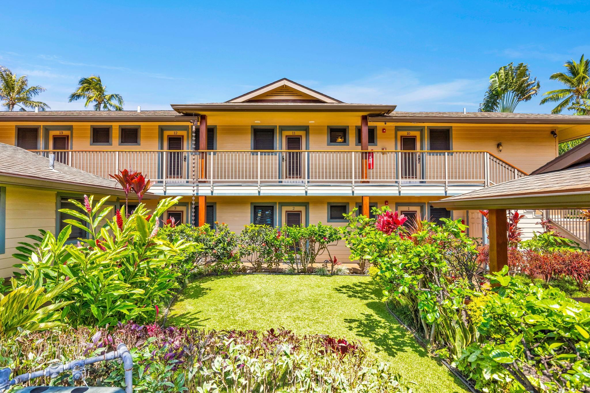 Hale Napili Apts condo # 8, Lahaina, Hawaii - photo 3 of 48