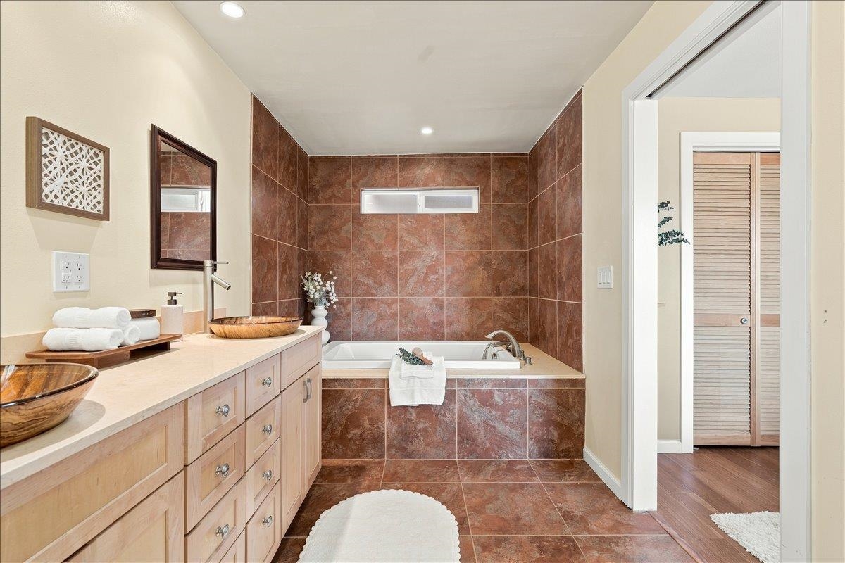 650  Kailana St Paukukalo, Wailuku home - photo 9 of 50