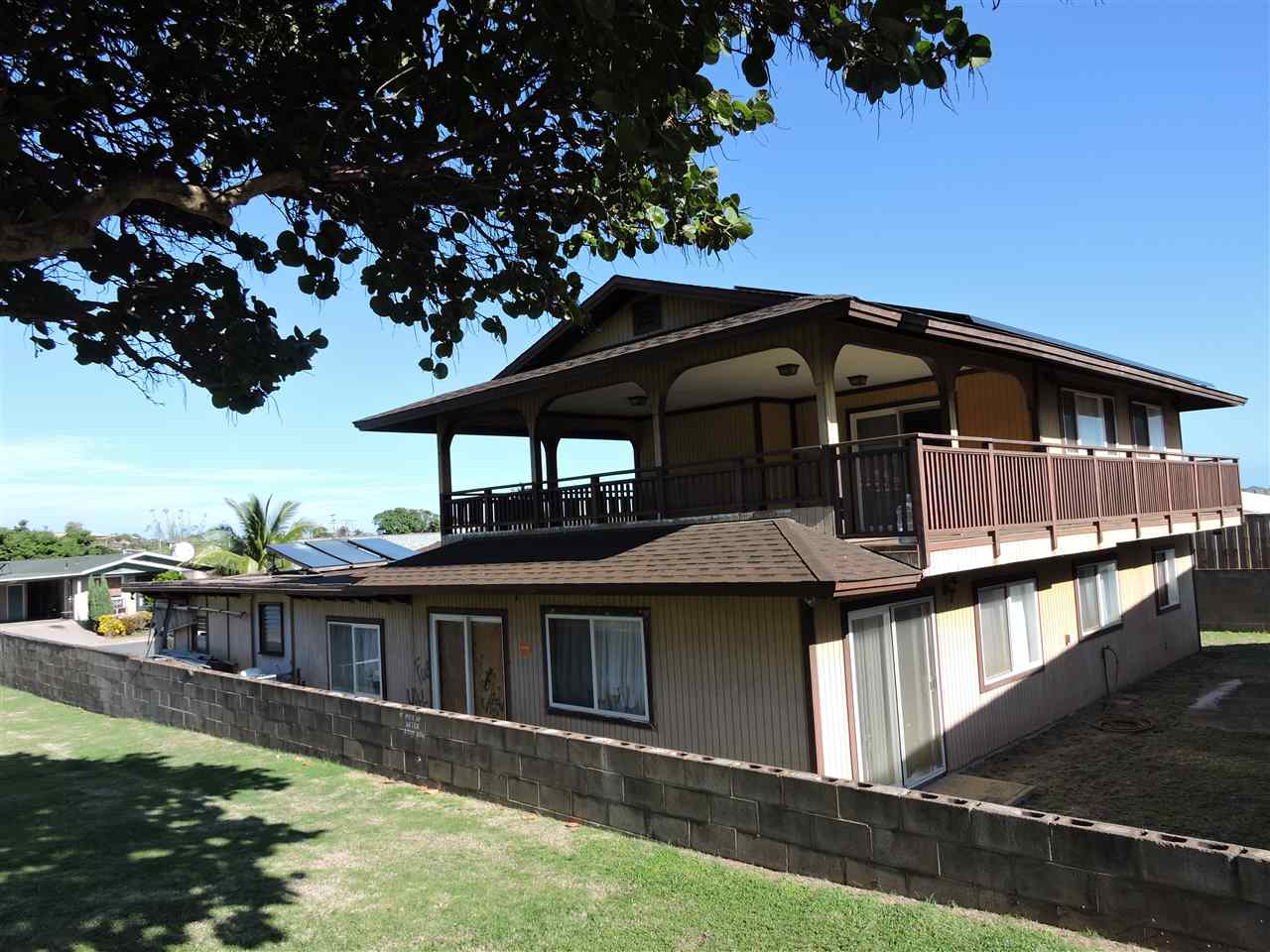 651  Pona Way , Kahului home - photo 2 of 23