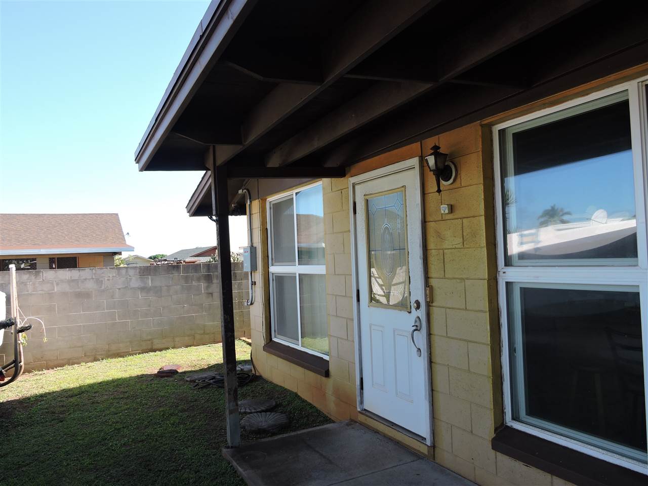651  Pona Way , Kahului home - photo 7 of 23